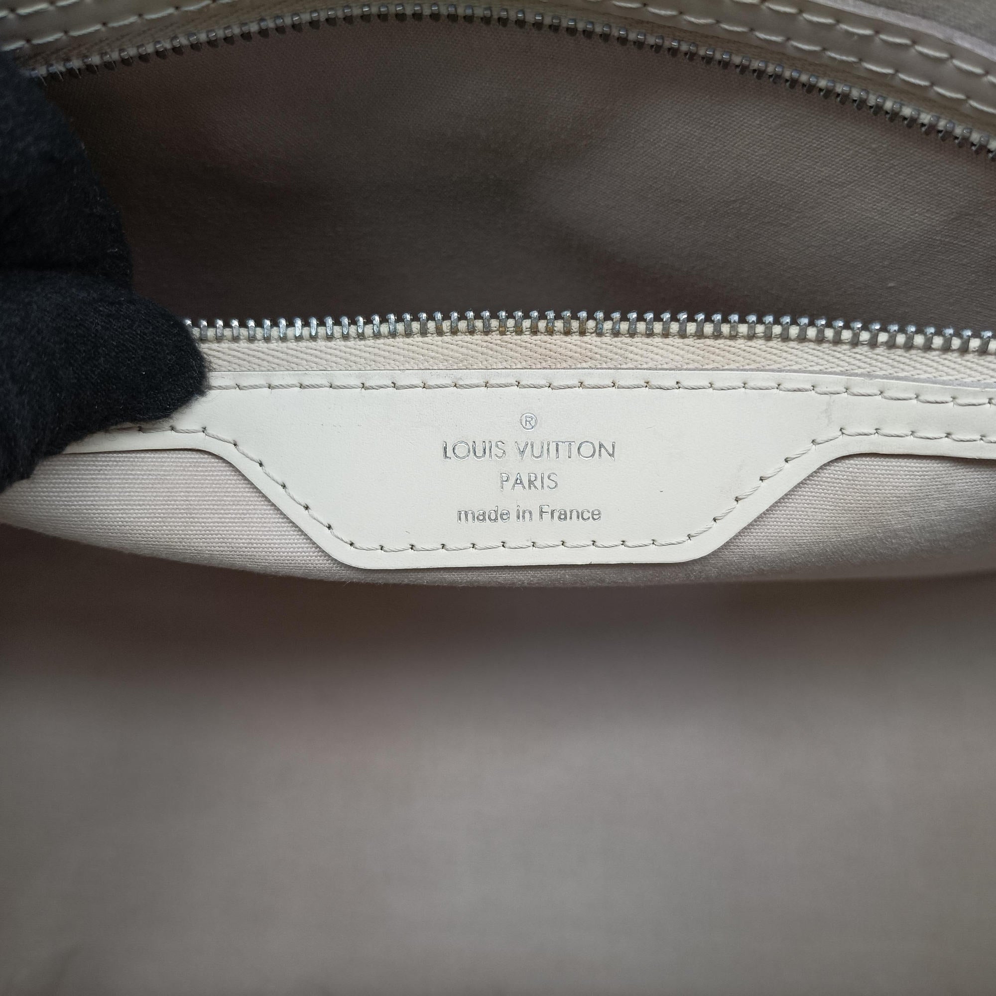 Pre-owned Louis Vuitton Brea MM IVOIRE EPI M40330 shoulderbag | stylenewstar