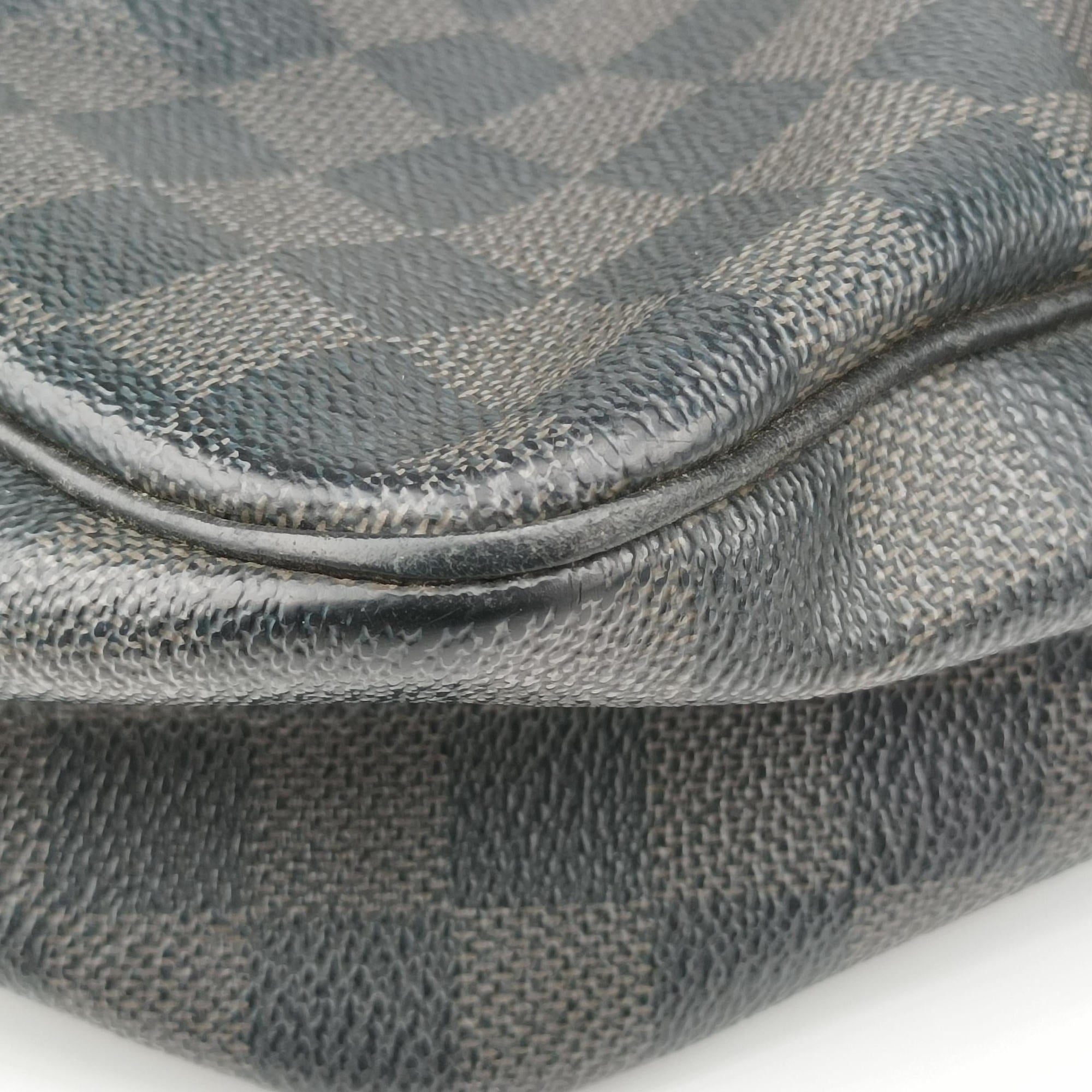 Pre-owned Louis Vuitton DANIEL GM Noir Damier Graphite N58033 shoulderbag | stylenewstar