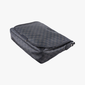 Pre-owned Louis Vuitton DANIEL GM Noir Damier Graphite N58033 shoulderbag | stylenewstar