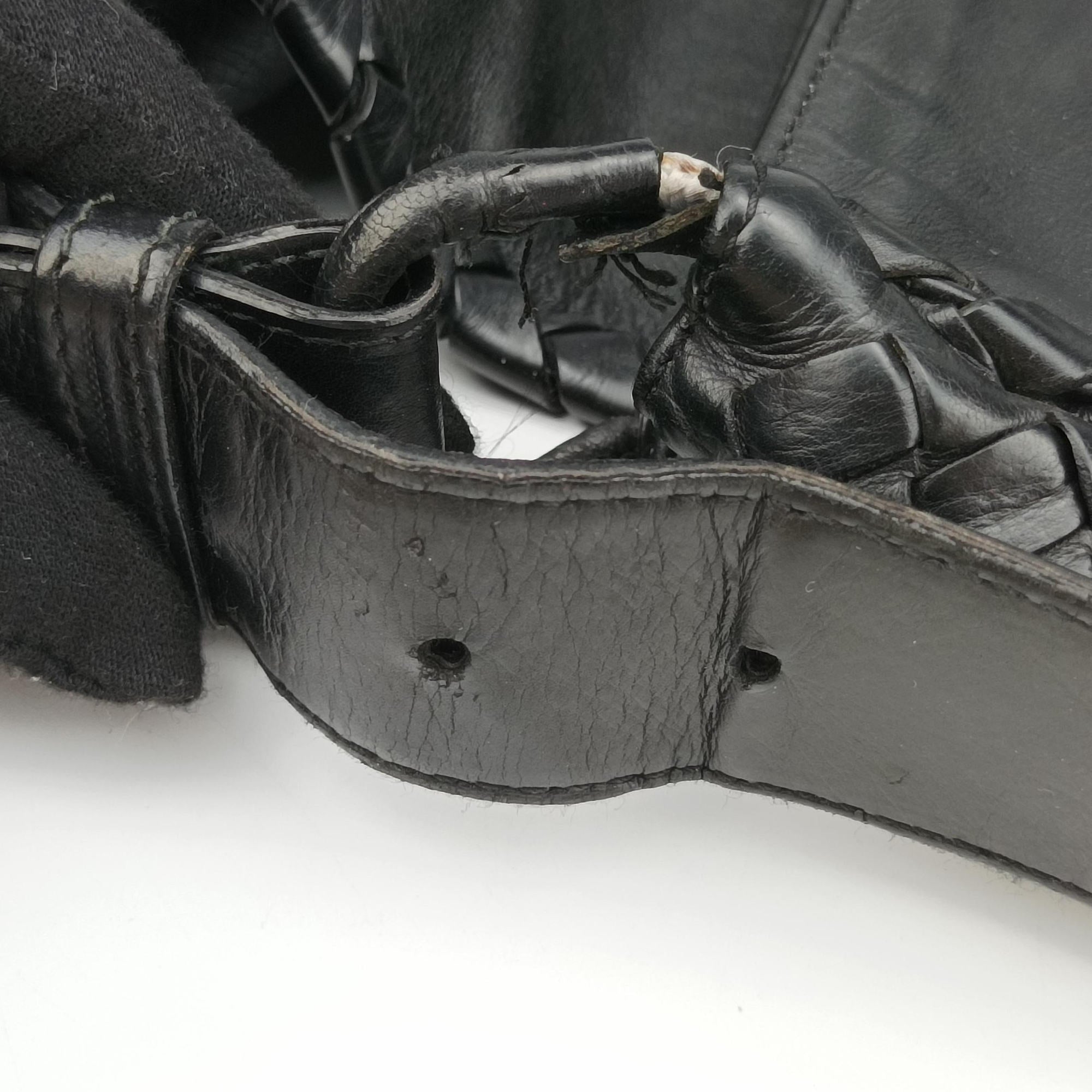 Secondhand Bottega Veneta Intrecciato Black Lambskin  shoulderbag | stylenewstar