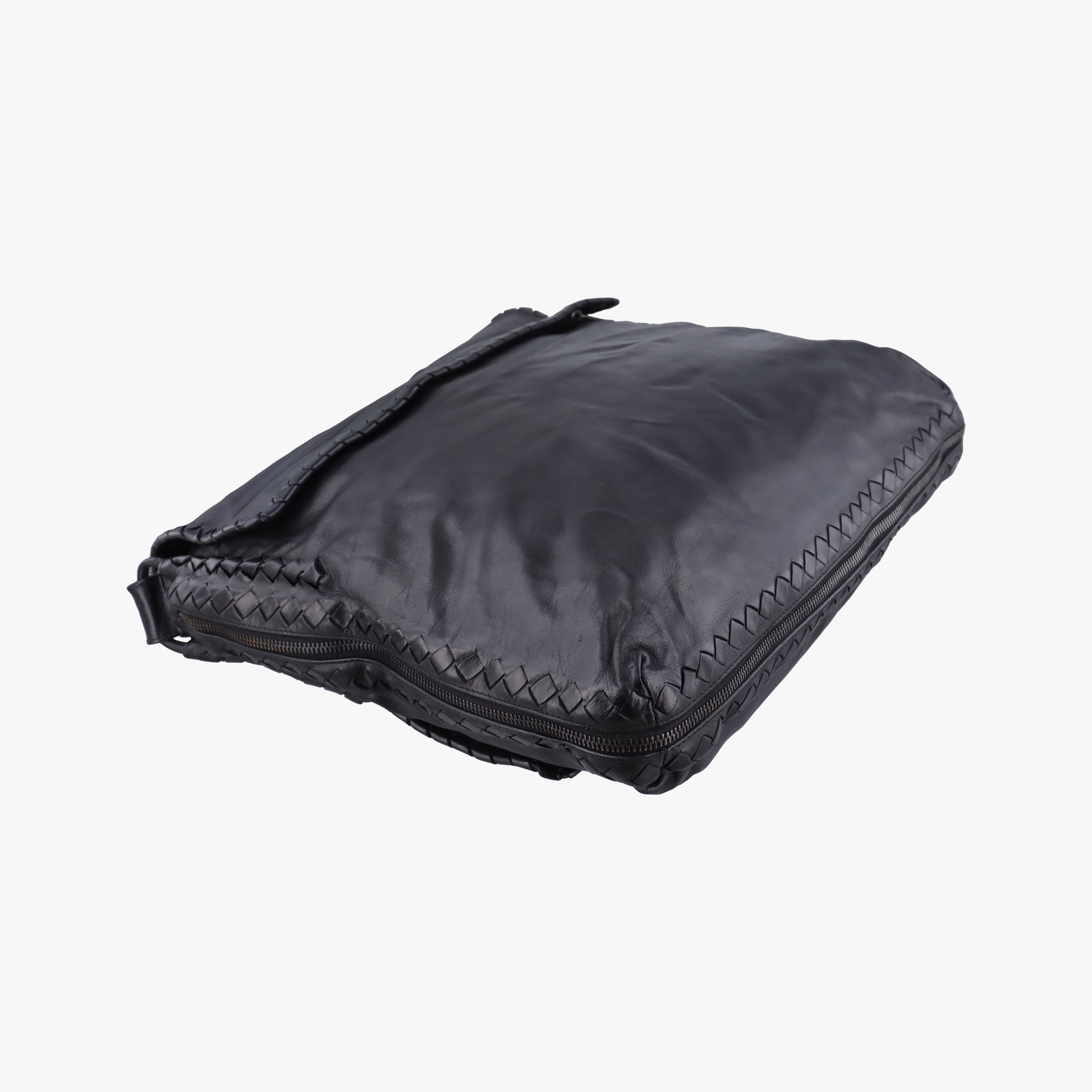 Secondhand Bottega Veneta Intrecciato Black Lambskin  shoulderbag | stylenewstar