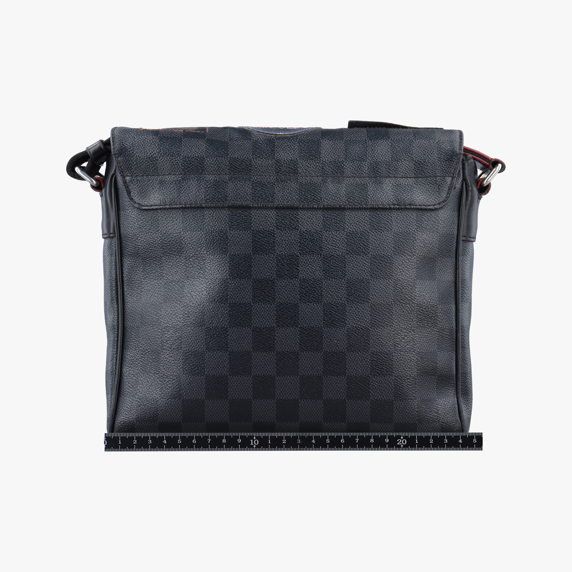 Pre-owned Louis Vuitton District PM NM LV Alps BLACK×Multicolor DAMIER GRAPHITE CANVAS N40040 shoulderbag | stylenewstar
