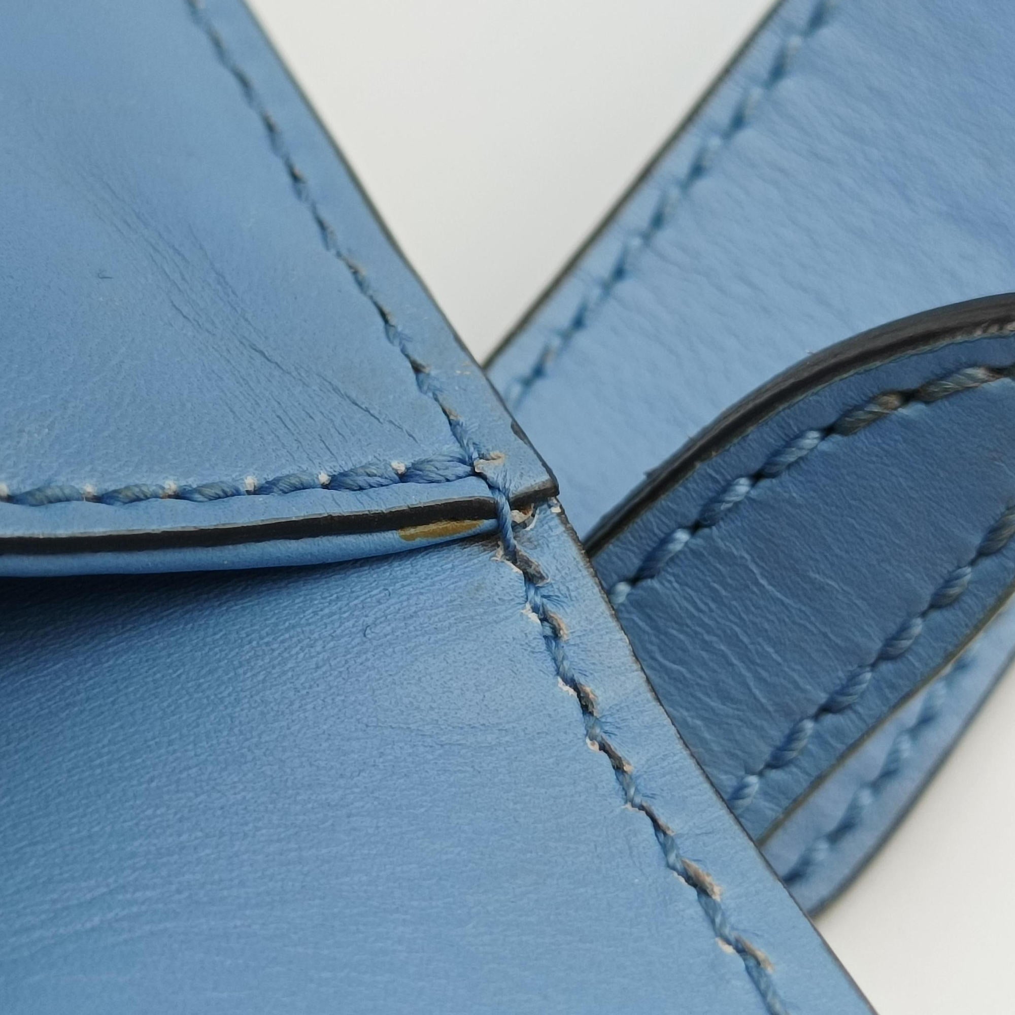 Secondhand Gucci Sylvie Blue Leather 421882 shoulderbag | stylenewstar