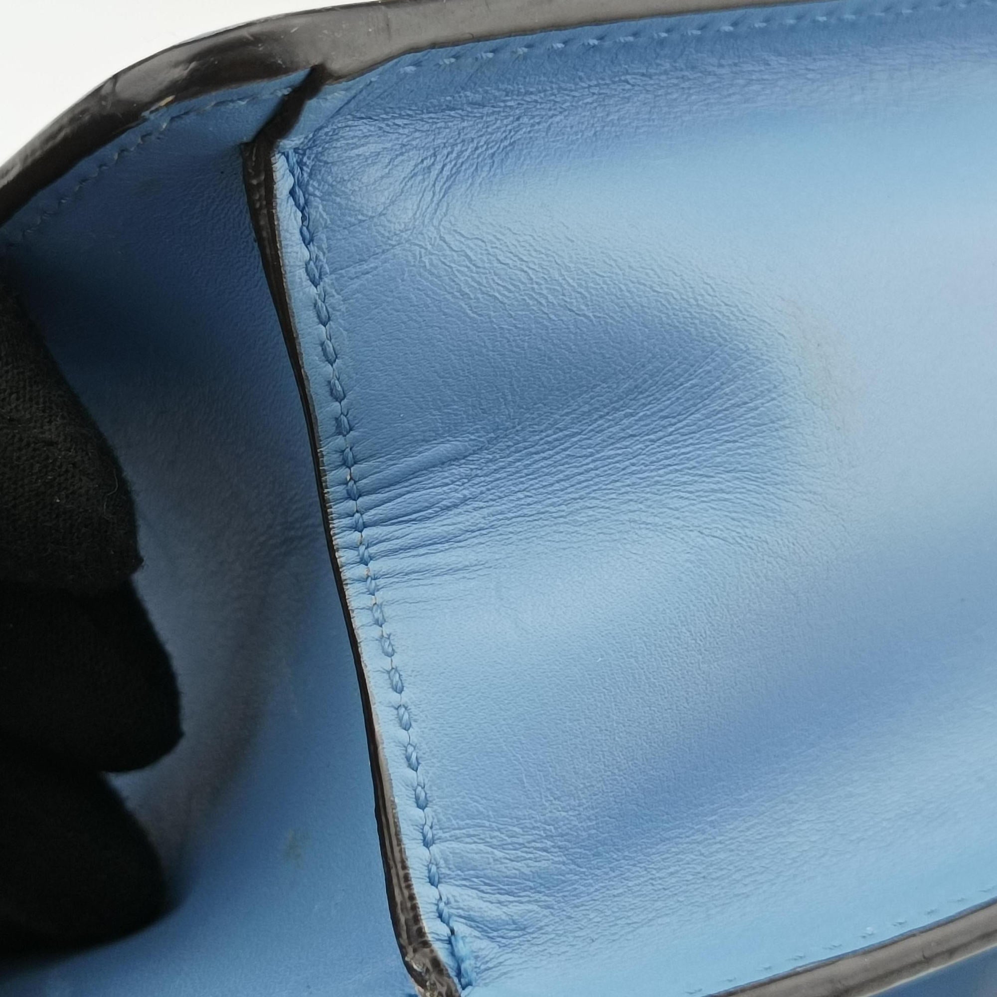 Secondhand Gucci Sylvie Blue Leather 421882 shoulderbag | stylenewstar
