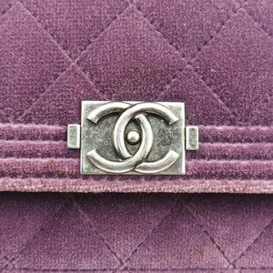 Pre-owned Chanel BOY CHANEL Chain Wallet Purple velour A68911 shoulderbag | stylenewstar