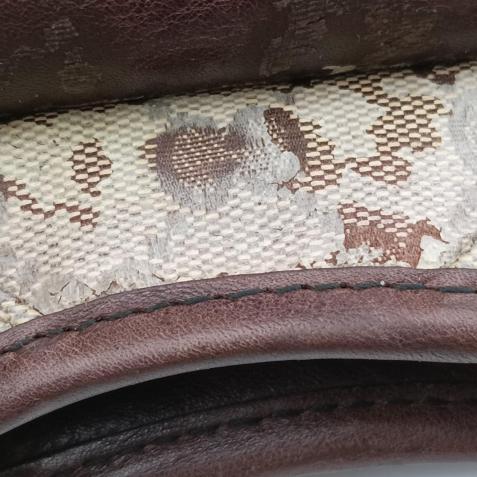 Pre-owned Gucci Babouska Brown GG Crystal Coated Canvas×leather 207300 handbag | stylenewstar