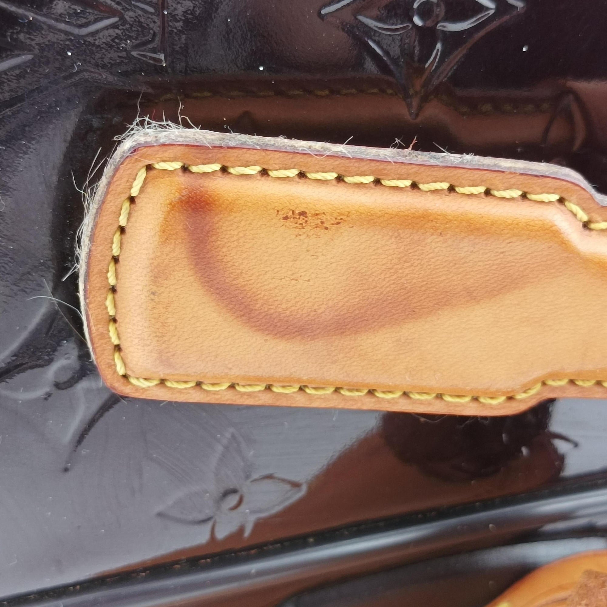 Pre-owned Louis Vuitton Pegase 45 Amarante Vernis M91277 suitcase | stylenewstar