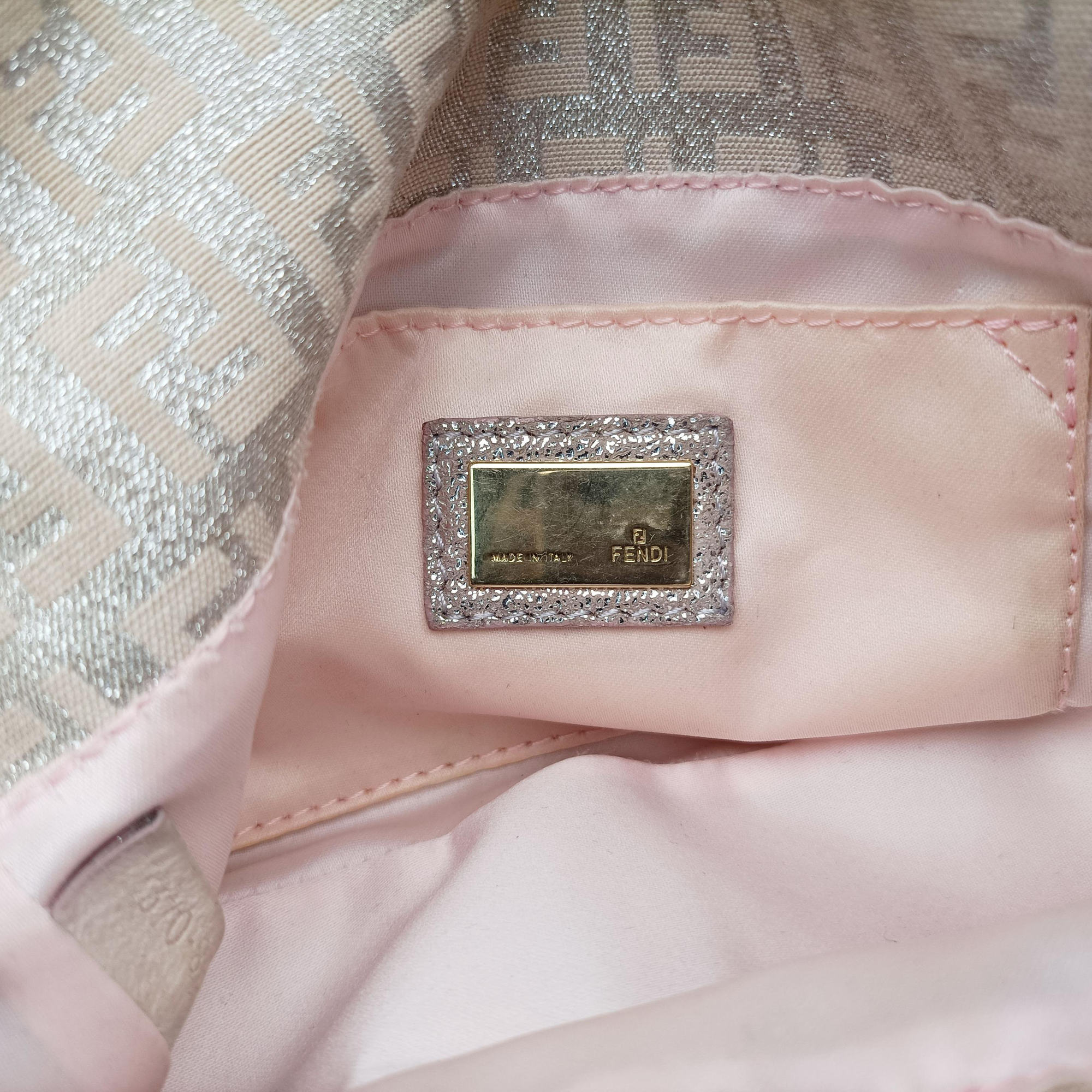 Secondhand Fendi Baguette Beige × Silver×Pink canvas 8BR180 handbag | stylenewstar