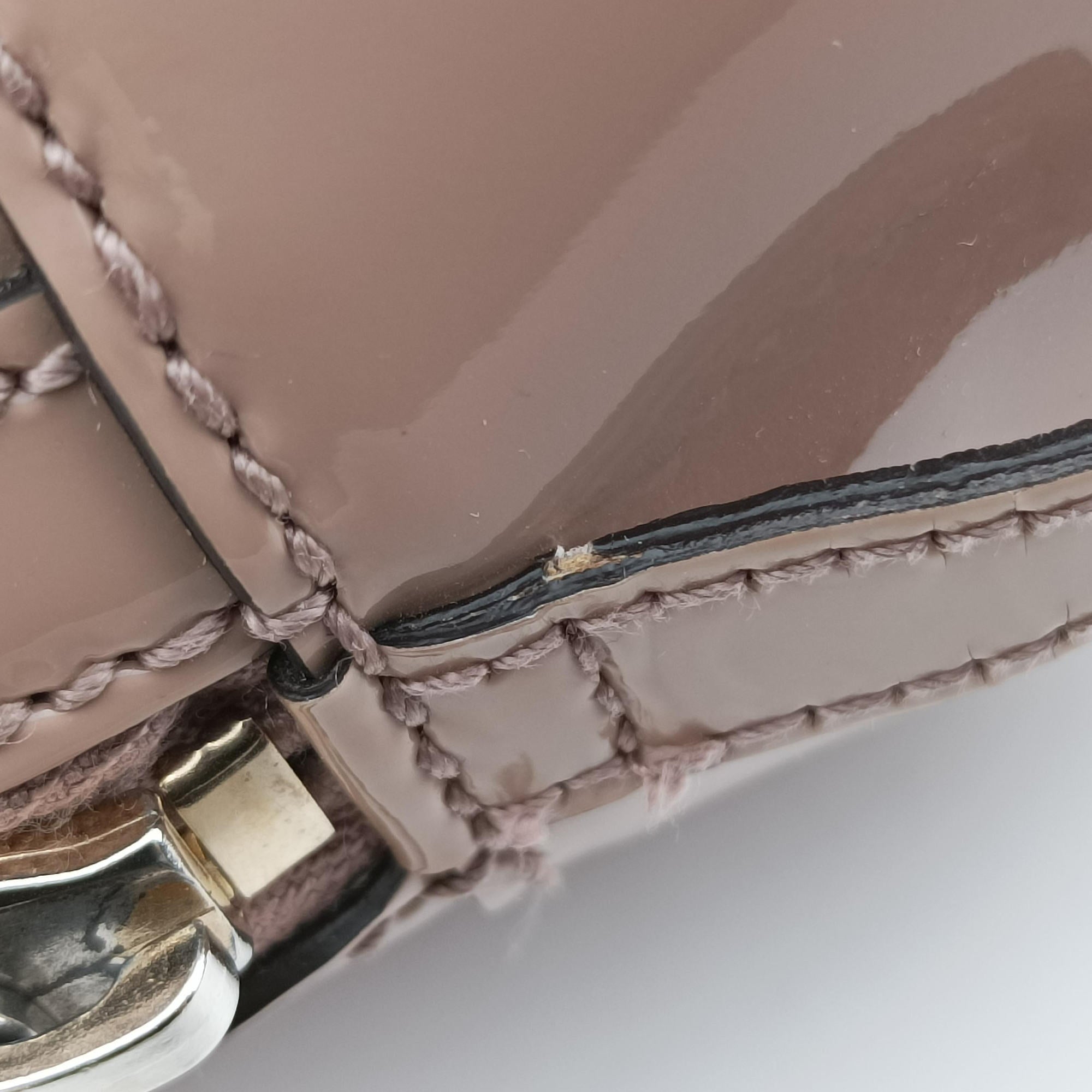 Pre-owned Gucci Microguccissima Beige Patent Leather 309617 shoulderbag | stylenewstar