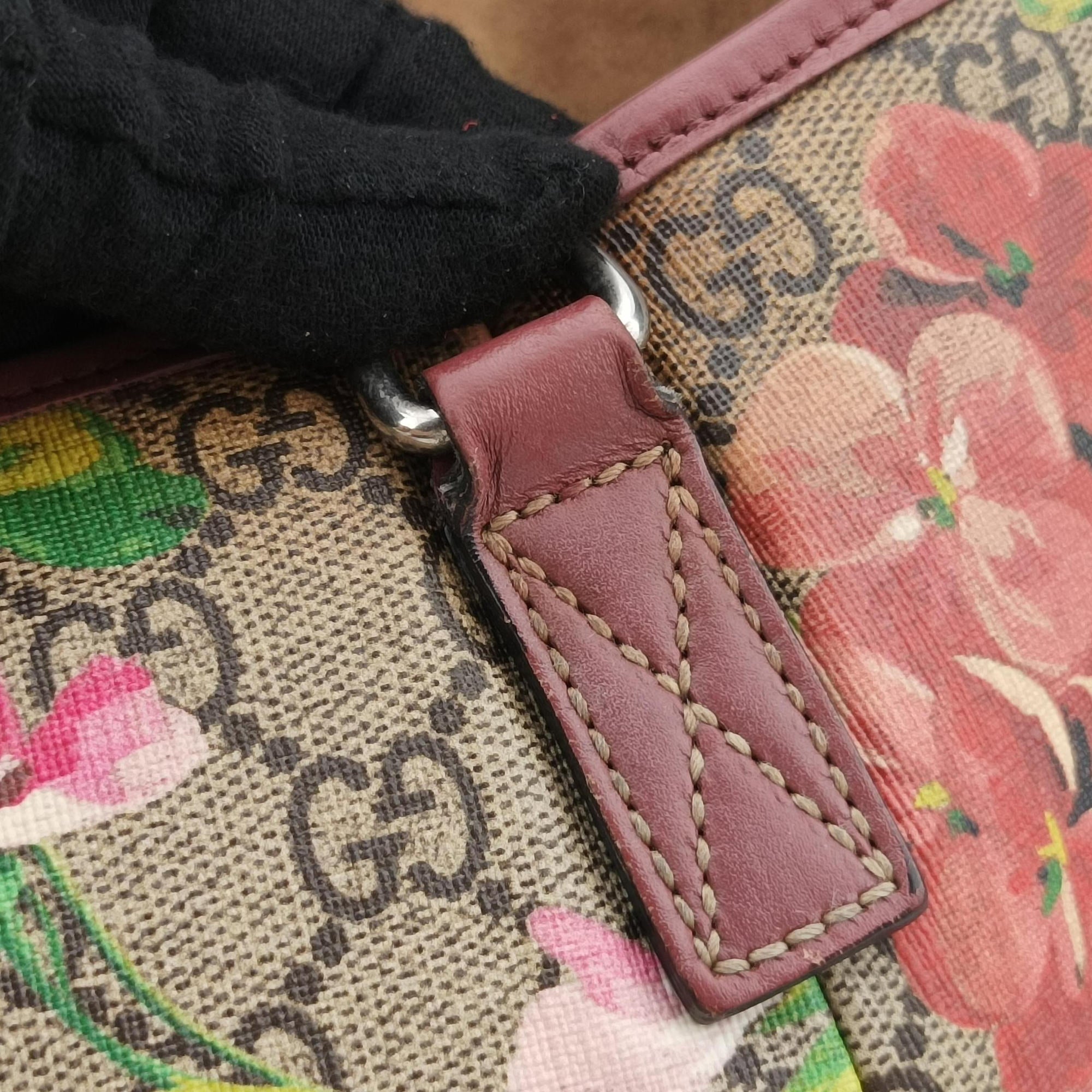 Pre-owned Gucci GG Blooms Beige×multicolor PVC coated canvas×leather 410748 shoulderbag | stylenewstar