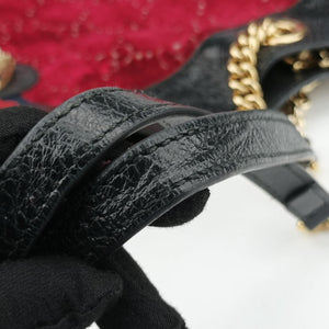 Pre-owned Gucci Rajah Red velour 537219 shoulderbag | stylenewstar