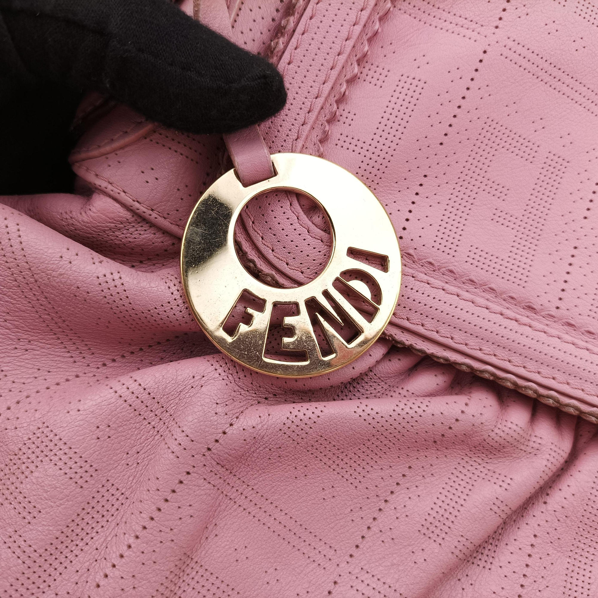 Pre-owned Fendi Chef Pink Leather 8BR436 handbag | stylenewstar