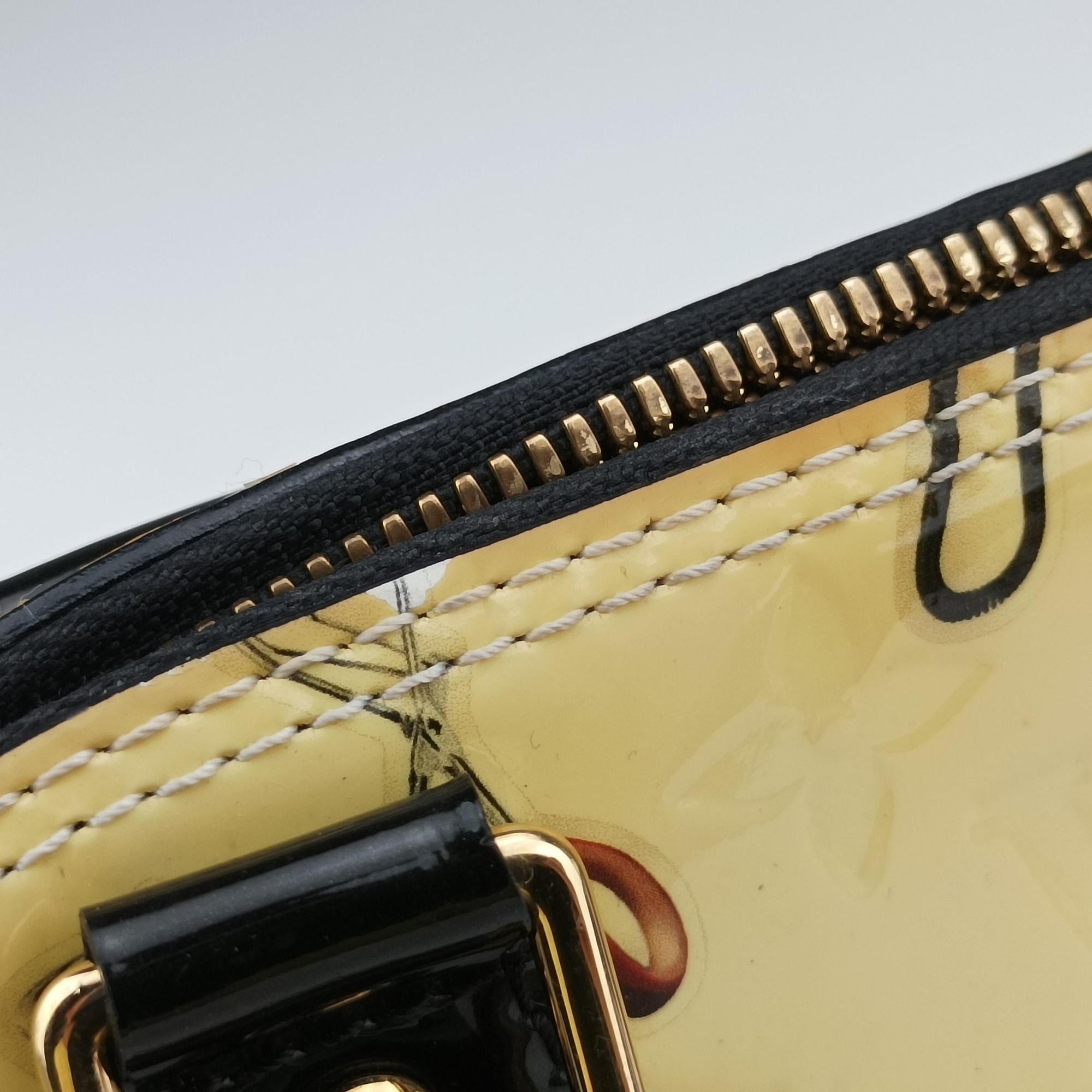 Secondhand Louis Vuitton Nicolas Squiere Sticker Alma BB Ivory×black×multi Vernis M50419 shoulderbag | stylenewstar