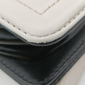 Pre-owned Chanel BOY CHANEL Black×white Leather A66712 shoulderbag | stylenewstar