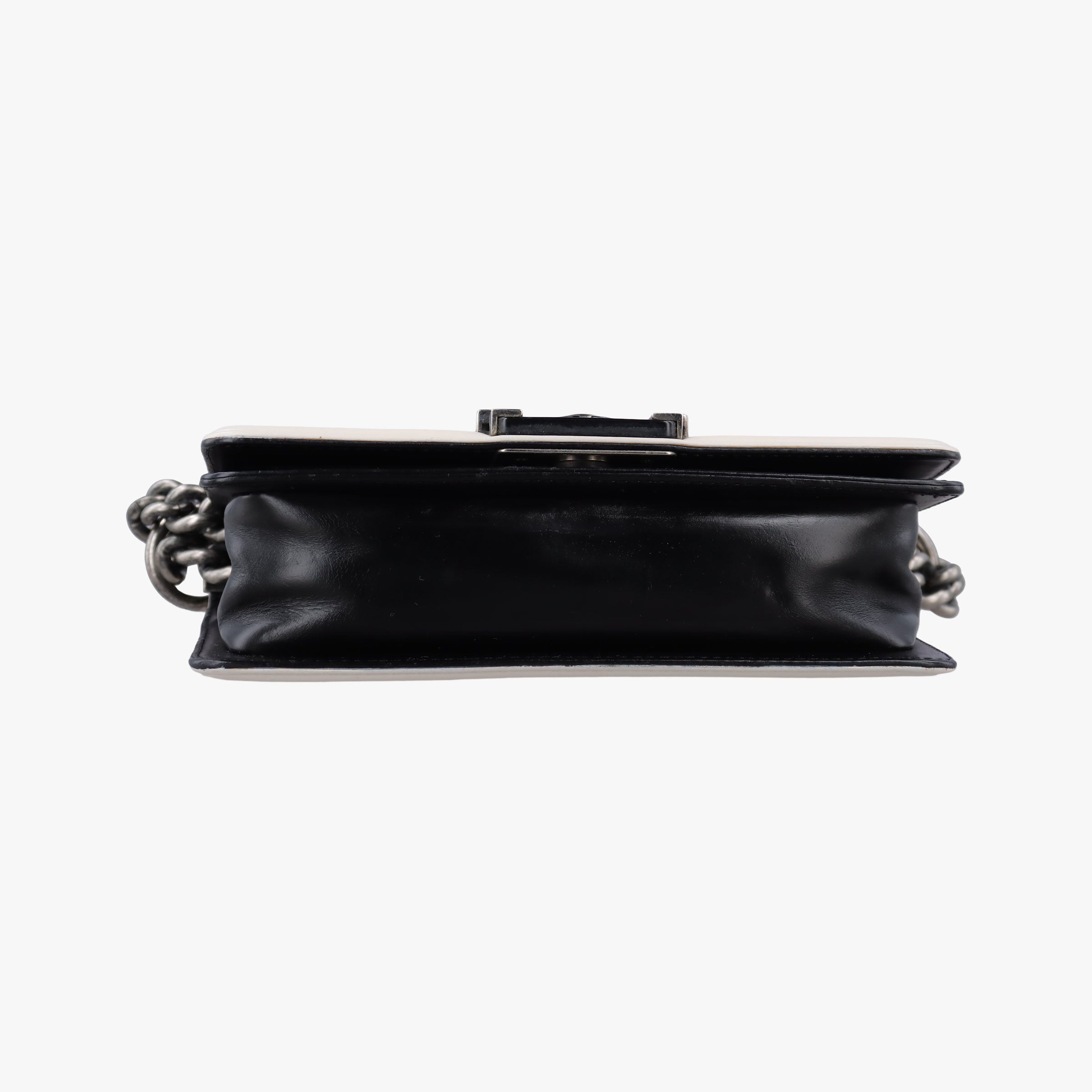 Pre-owned Chanel BOY CHANEL Black×white Leather A66712 shoulderbag | stylenewstar