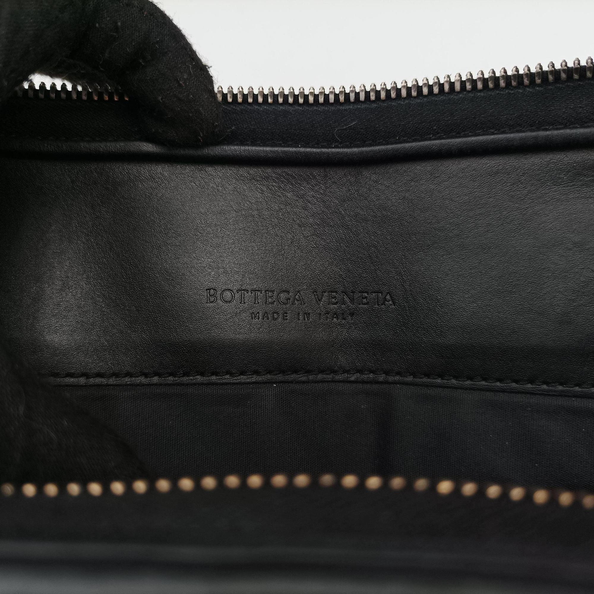 Pre-owned Bottega Veneta Intrecciato Black lambskin  handbag | stylenewstar