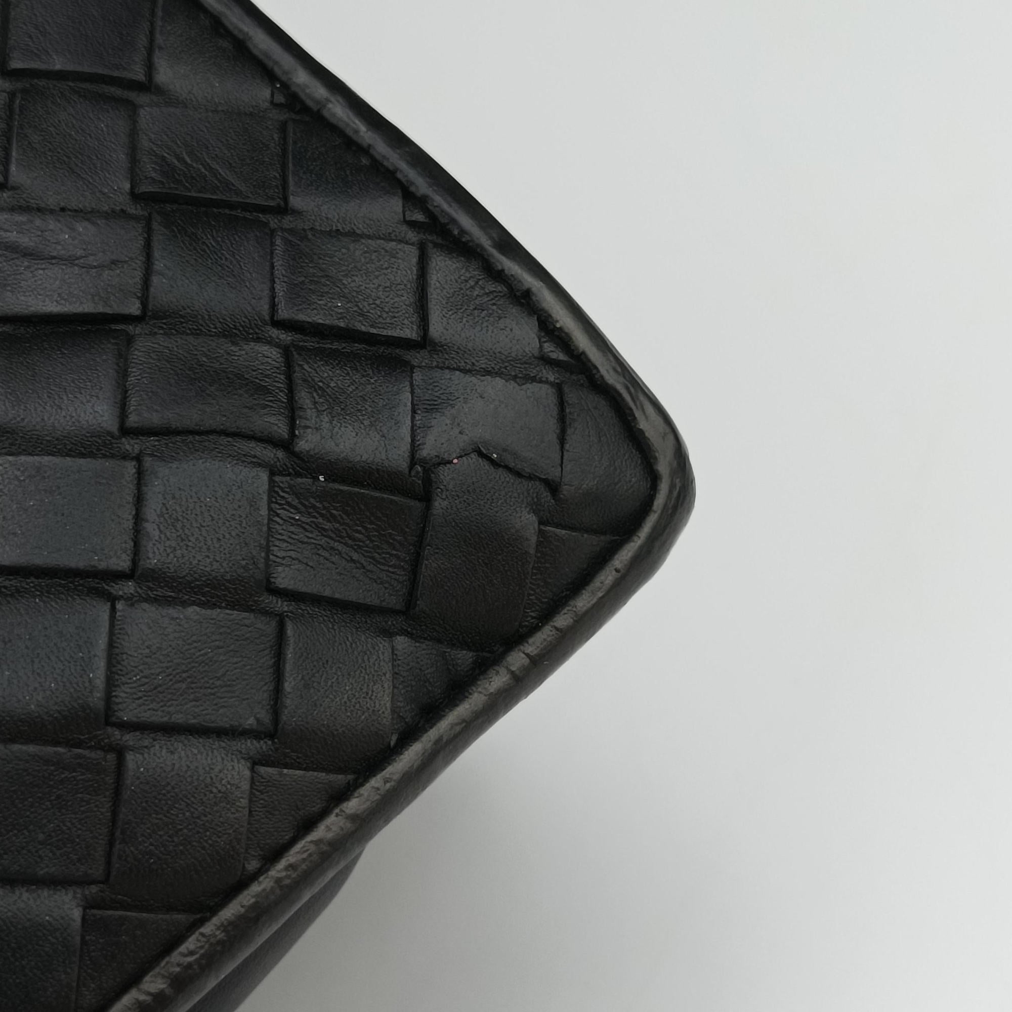 Pre-owned Bottega Veneta Intrecciato Black lambskin  handbag | stylenewstar
