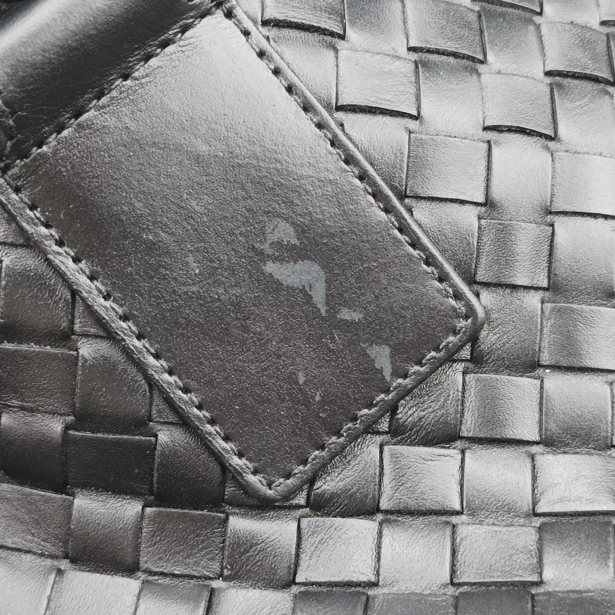 Pre-owned Bottega Veneta Intrecciato Black lambskin  handbag | stylenewstar