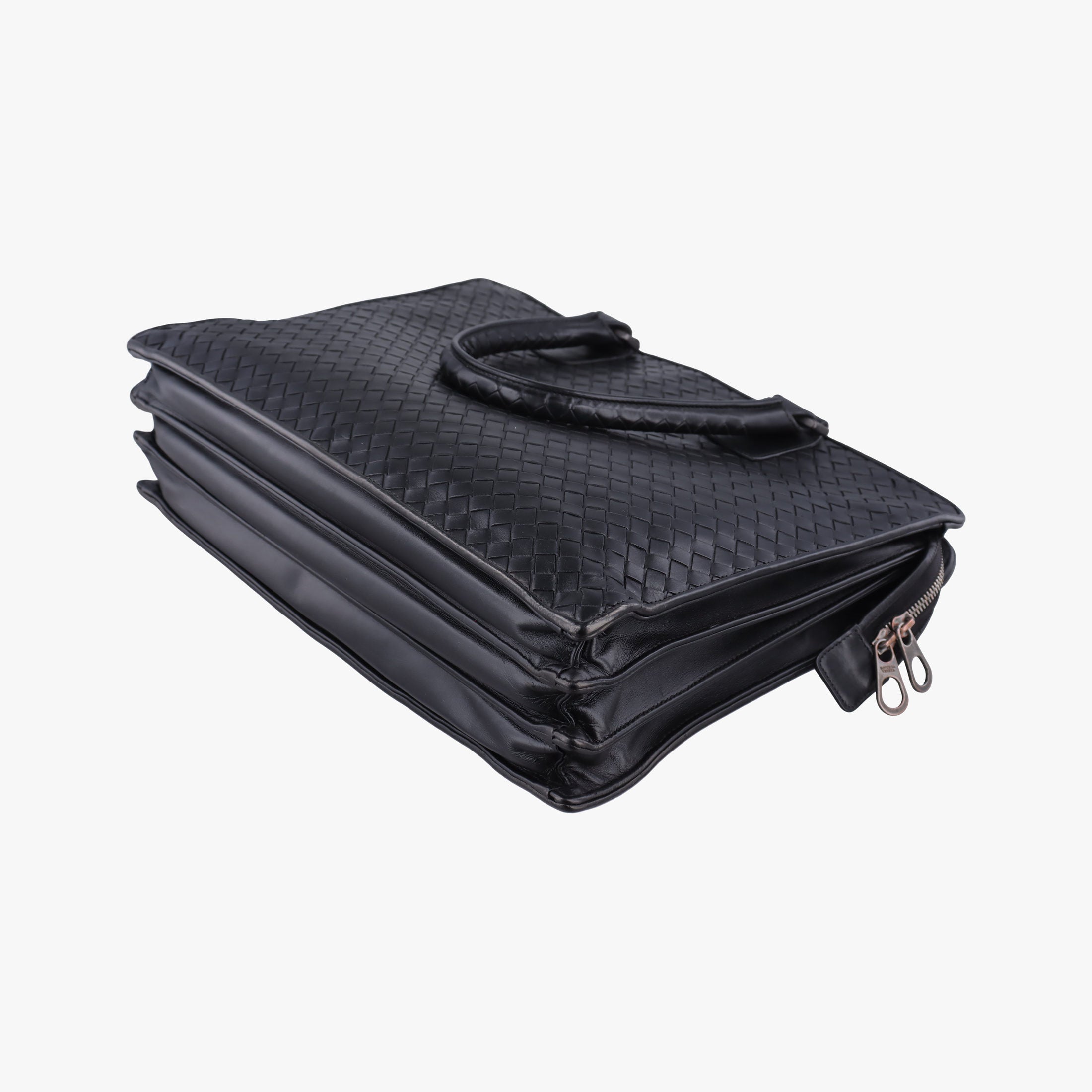 Pre-owned Bottega Veneta Intrecciato Black lambskin  handbag | stylenewstar