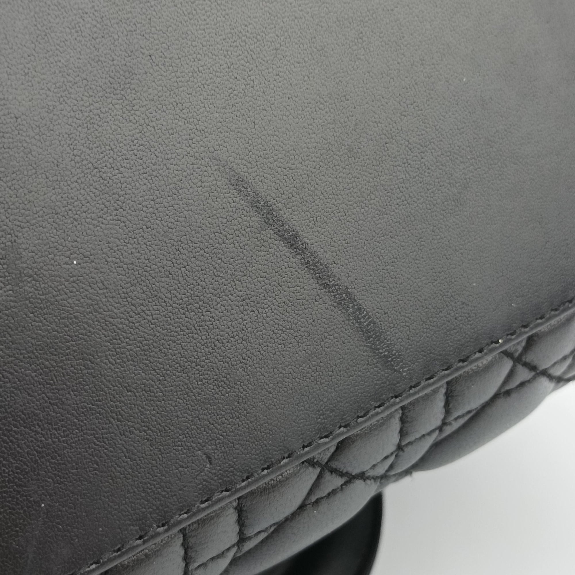Pre-owned Christian Dior Lady Dior Black lambskin  shoulderbag | stylenewstar