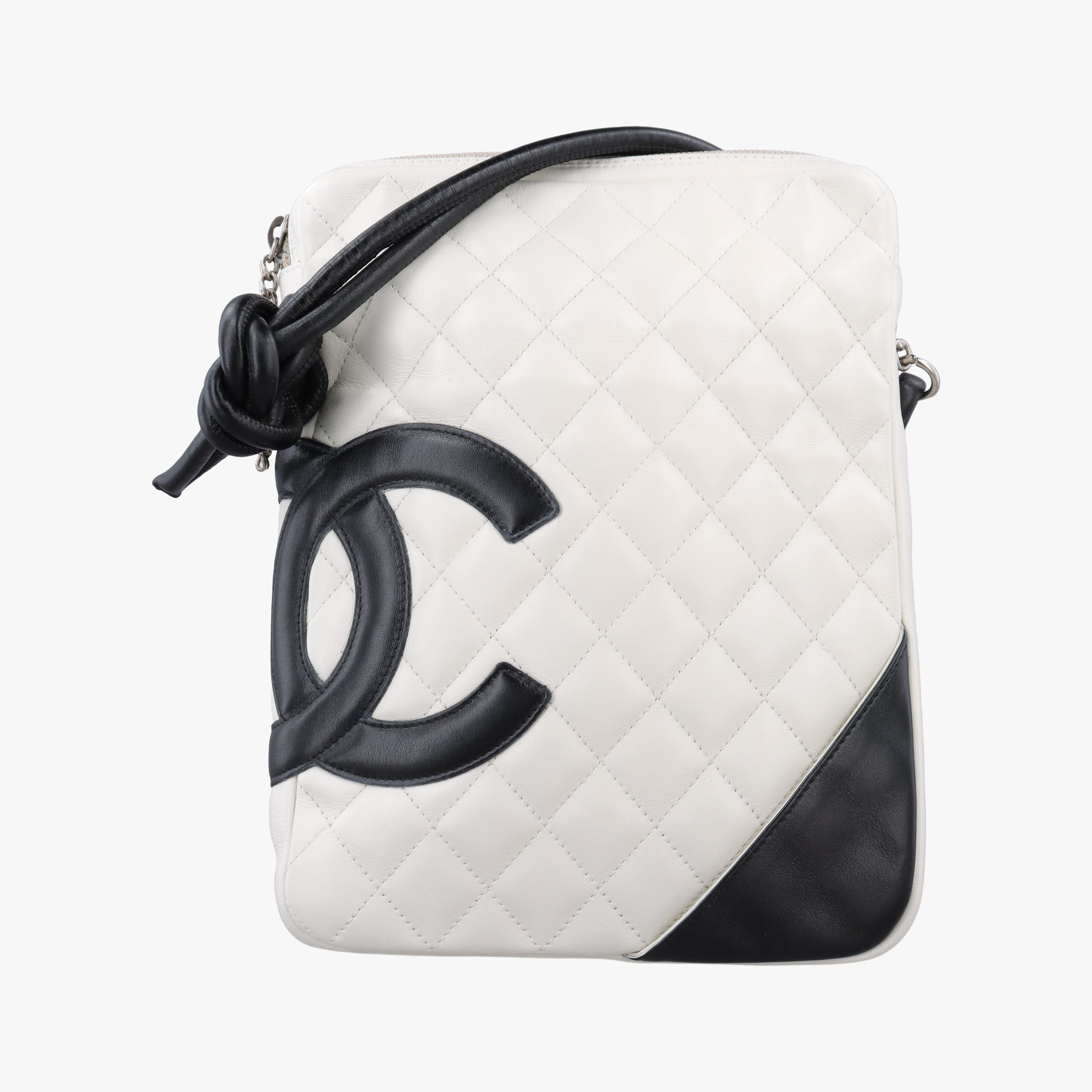 Secondhand Chanel Cambon Line Black×white lambskin A25178 shoulderbag | stylenewstar