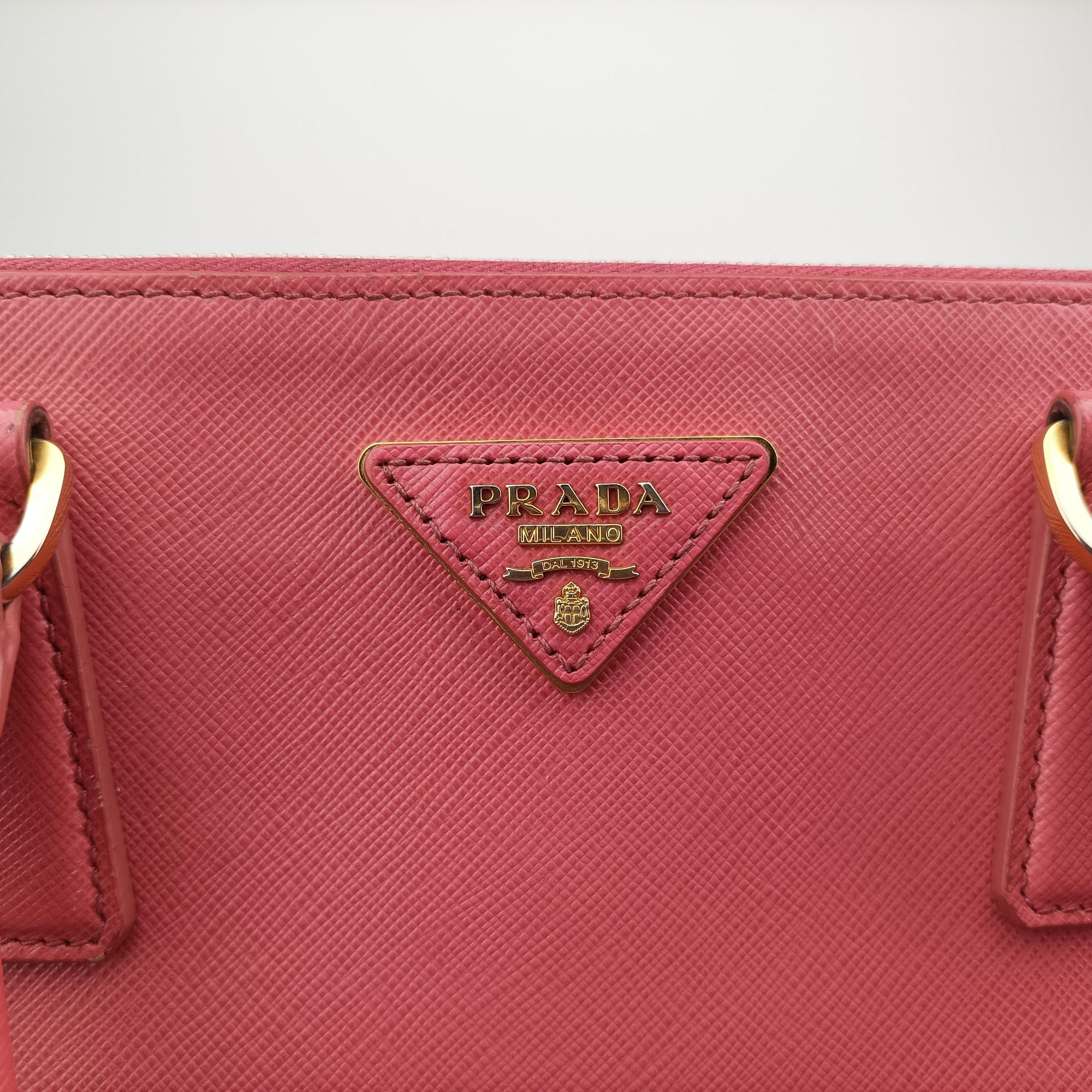 Pre-owned Prada Galleria Pink SAFFIANO Leather BN1874 shoulderbag | stylenewstar