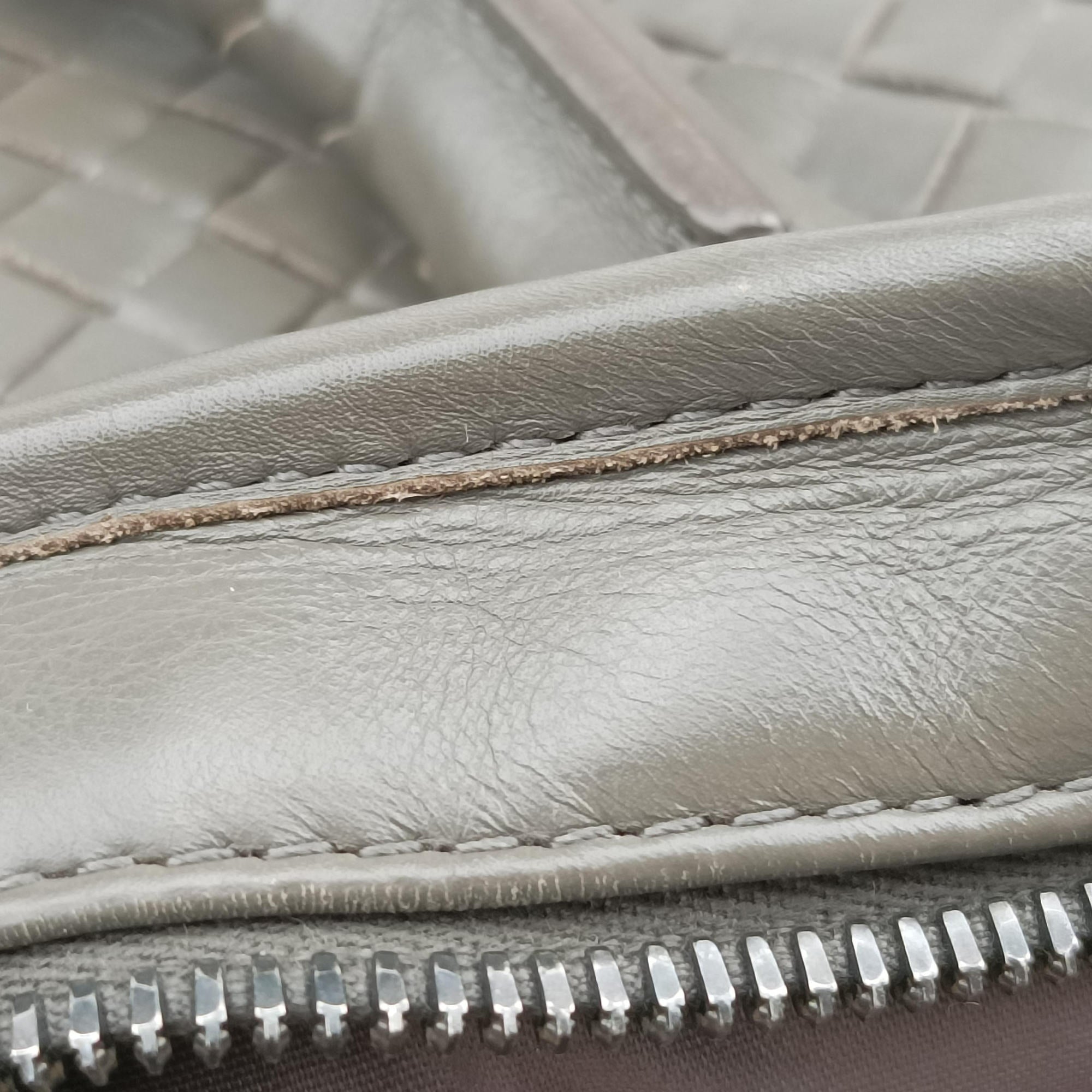 Pre-owned Bottega Veneta Intrecciato Grey lambskin  handbag | stylenewstar