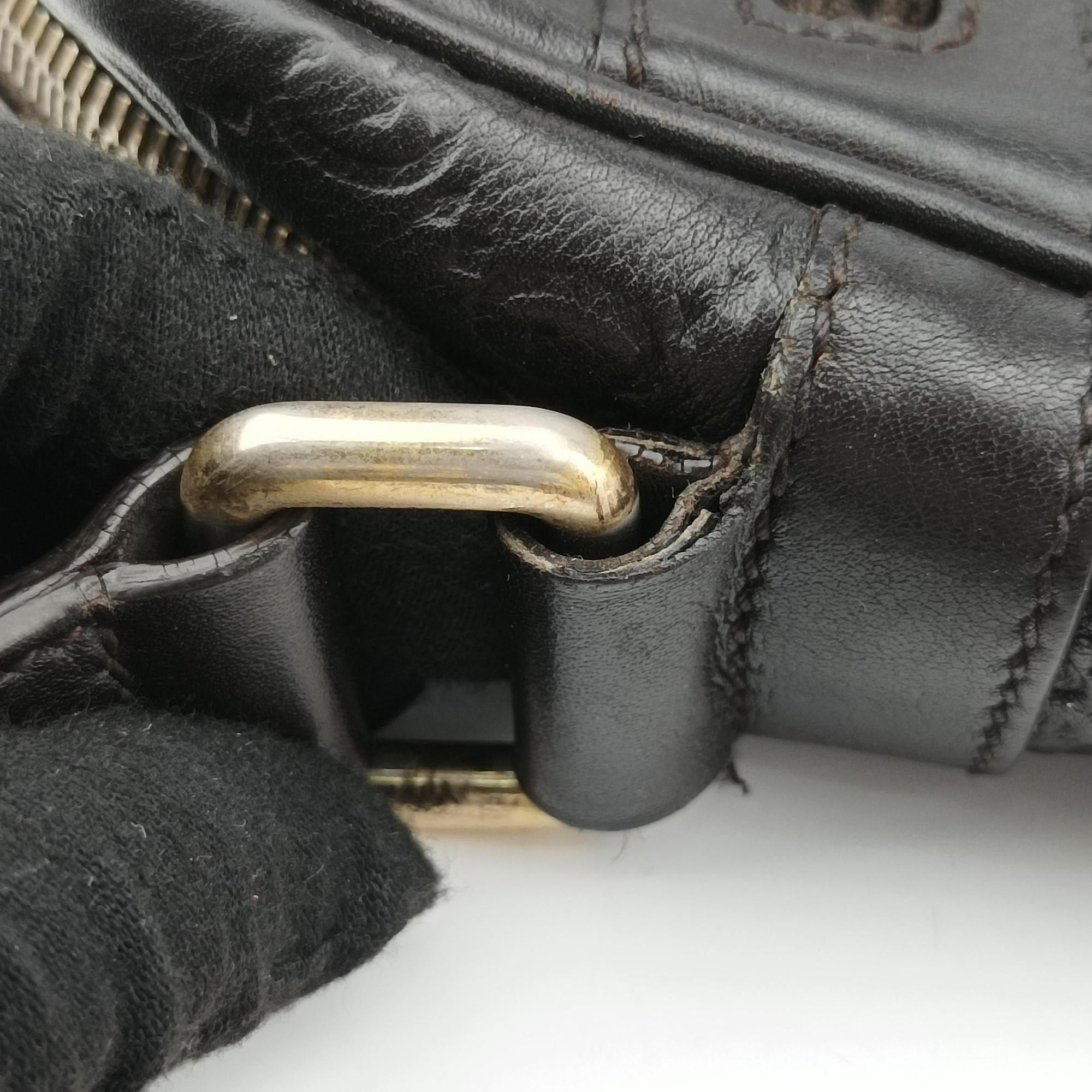 Secondhand Gucci Guccissima Messenger Black Leather 201448 shoulderbag | stylenewstar