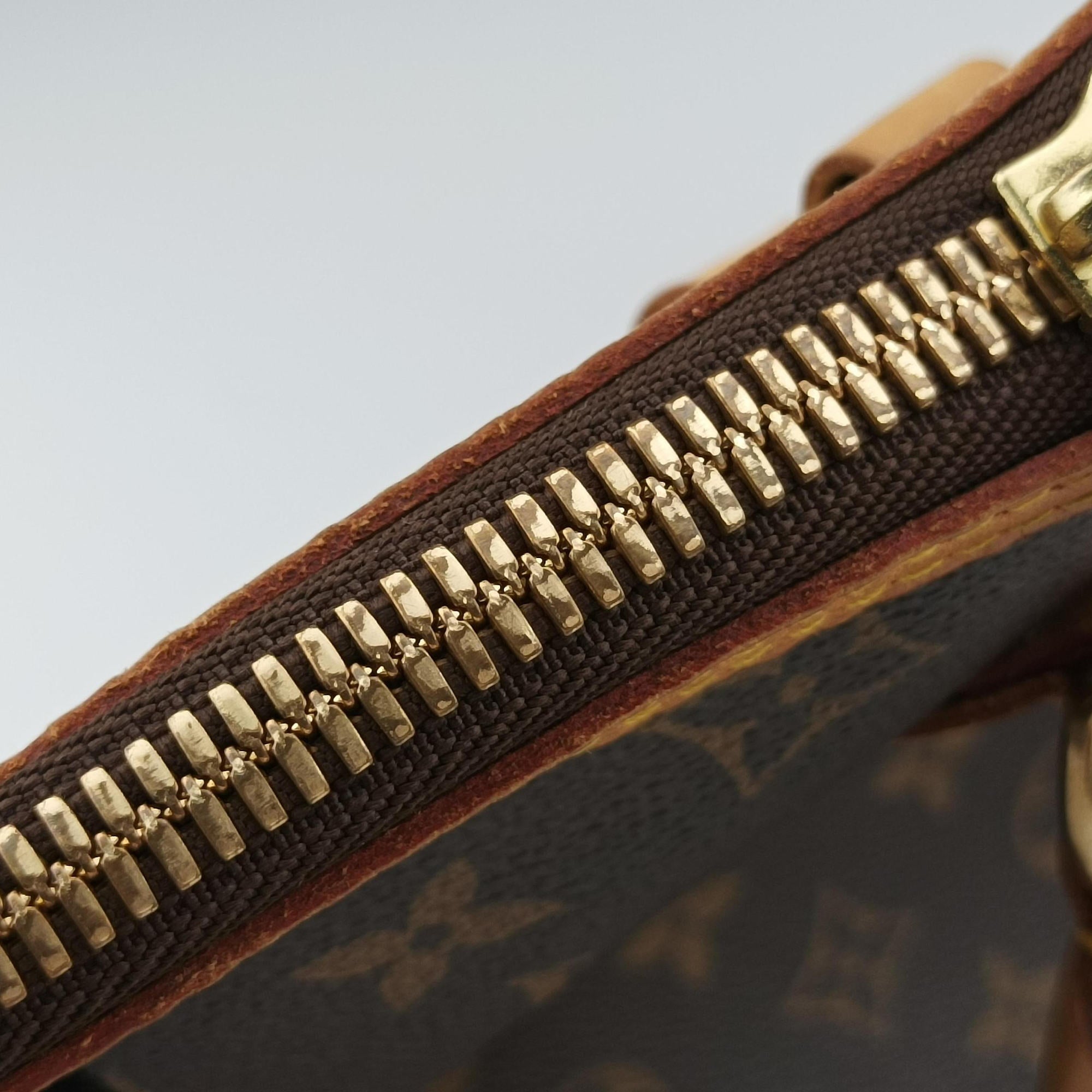 Pre-owned Louis Vuitton Lockit Horizontal Brown Monogram Canvas M40104 handbag | stylenewstar