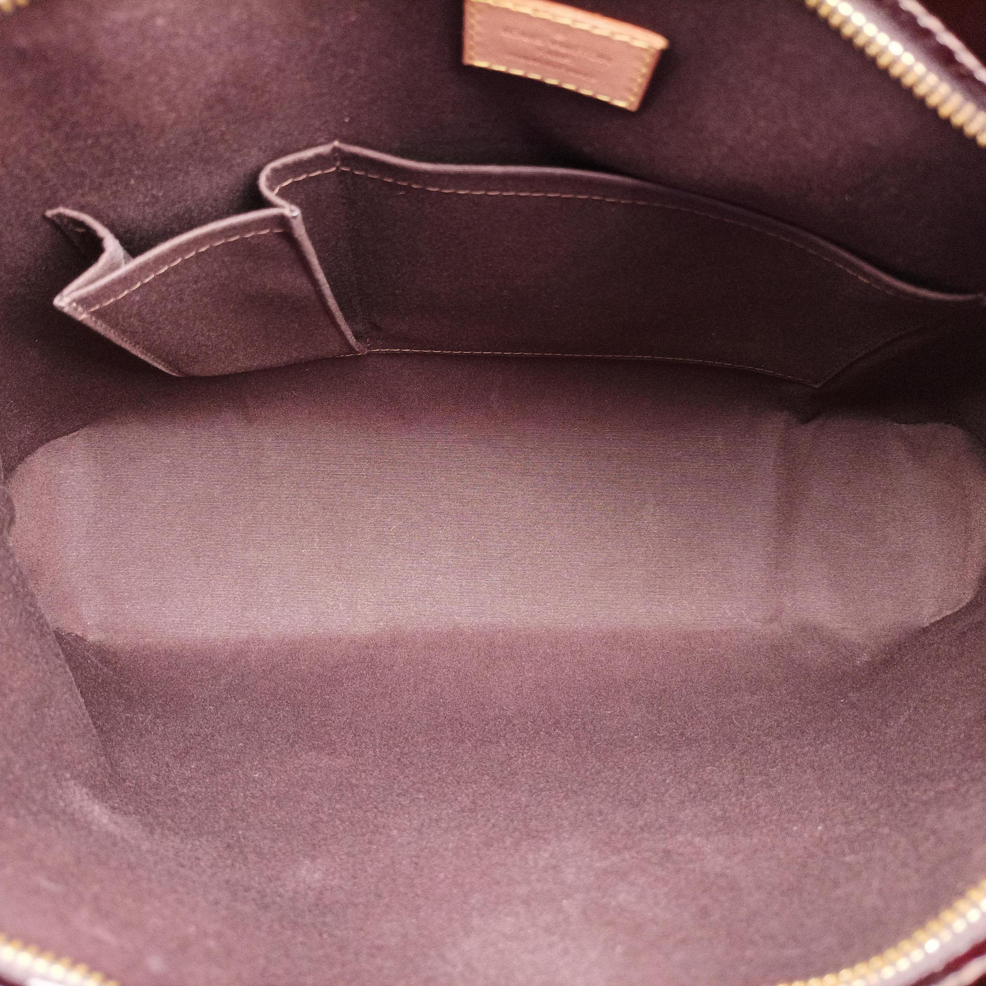 Pre-owned Louis Vuitton Brentwood AMARANTE Vernis M91994 shoulderbag | stylenewstar