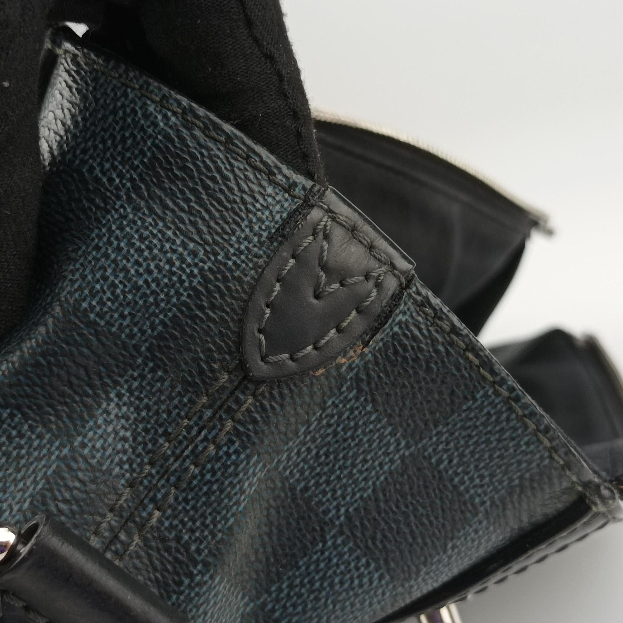 Secondhand Louis Vuitton Messenger Greenwich Navy×Noir Damier Cobalt N41348 shoulderbag | stylenewstar