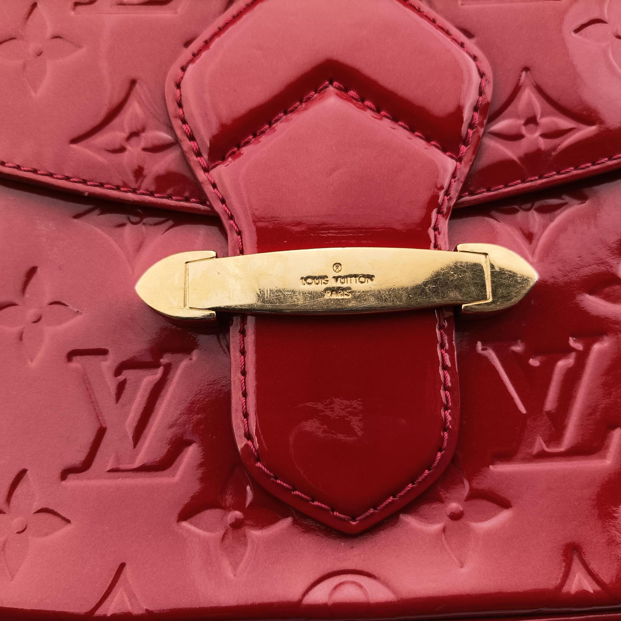 Secondhand Louis Vuitton Bellflower PM Pomme d'Amour Vernis M91728 shoulderbag | stylenewstar