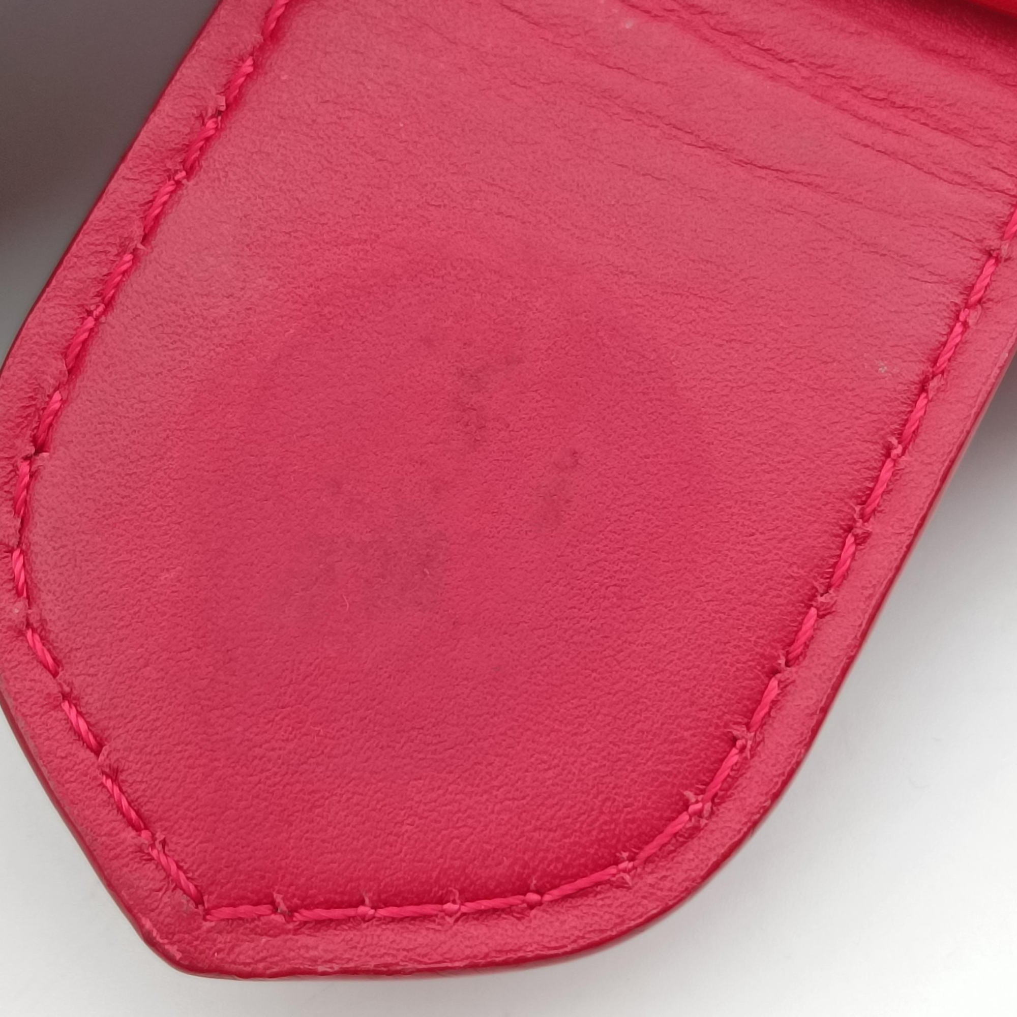Secondhand Louis Vuitton Bellflower PM Pomme d'Amour Vernis M91728 shoulderbag | stylenewstar