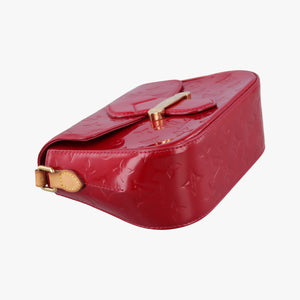 Secondhand Louis Vuitton Bellflower PM Pomme d'Amour Vernis M91728 shoulderbag | stylenewstar