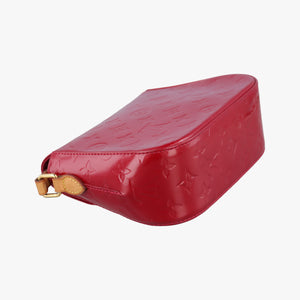 Secondhand Louis Vuitton Bellflower PM Pomme d'Amour Vernis M91728 shoulderbag | stylenewstar