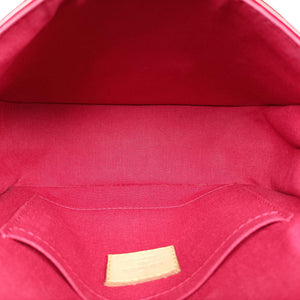 Secondhand Louis Vuitton Bellflower PM Pomme d'Amour Vernis M91728 shoulderbag | stylenewstar