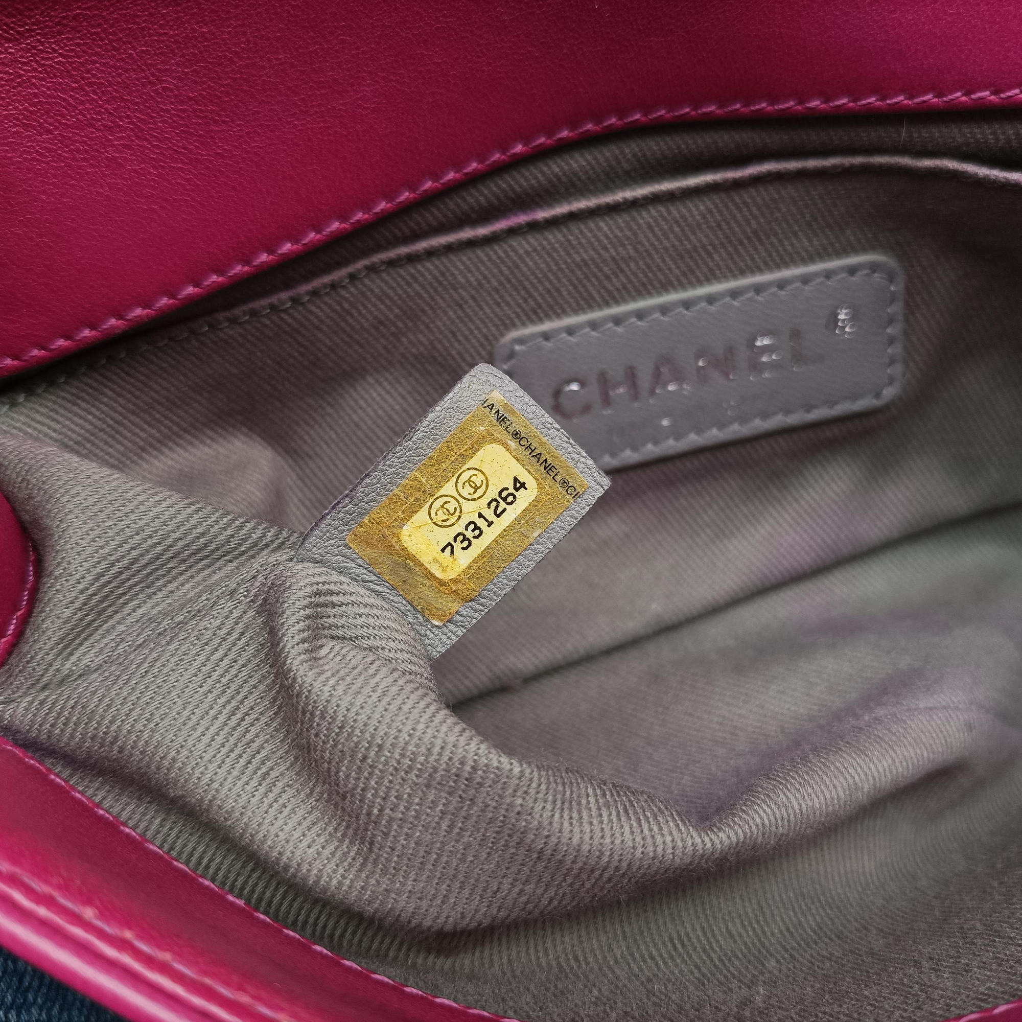 Secondhand Chanel BOY CHANEL Rose velour A67416 shoulderbag | stylenewstar