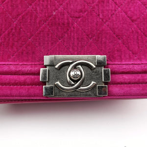 Secondhand Chanel BOY CHANEL Rose velour A67416 shoulderbag | stylenewstar