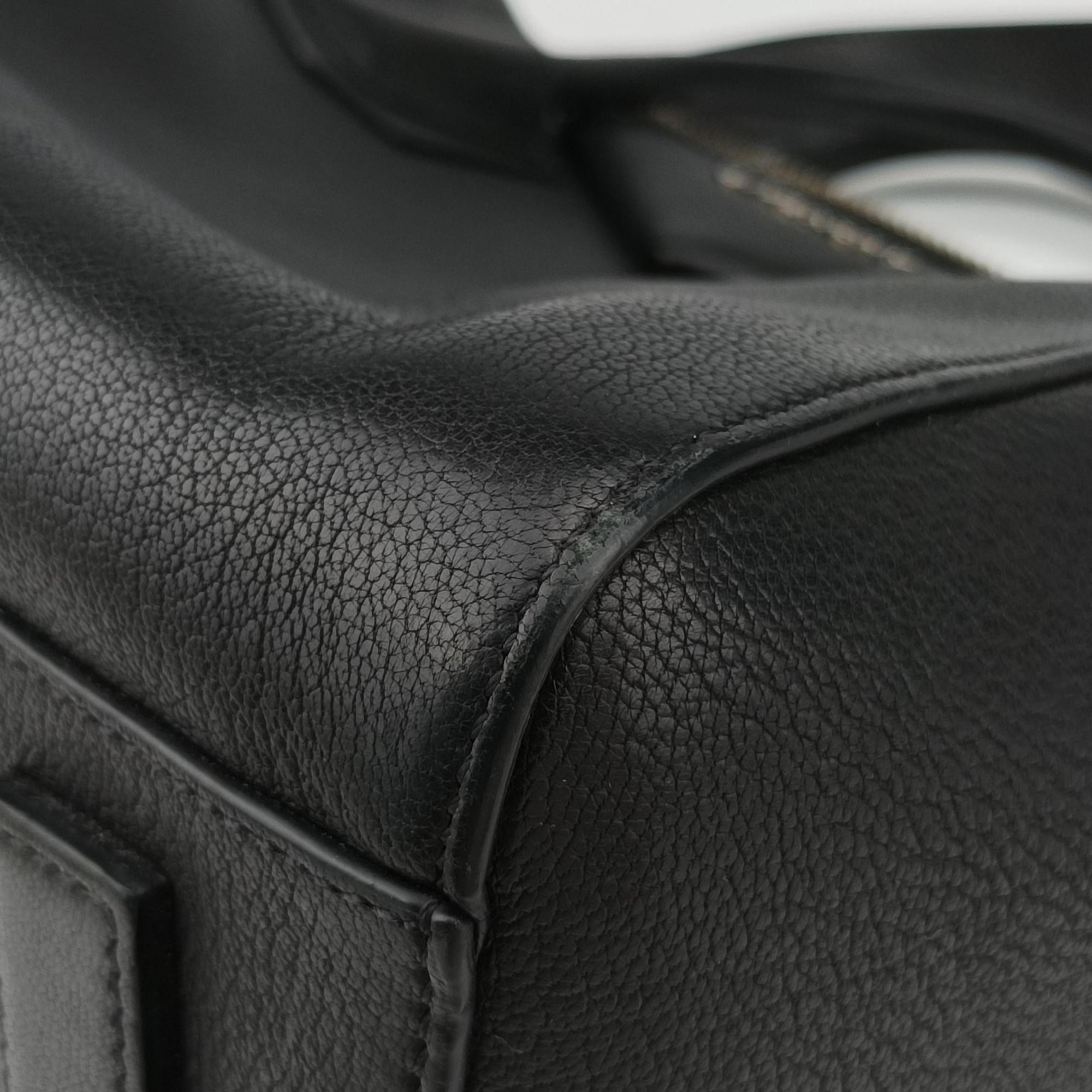 Pre-owned Givenchy Antigona Medium Black leather  shoulderbag | stylenewstar