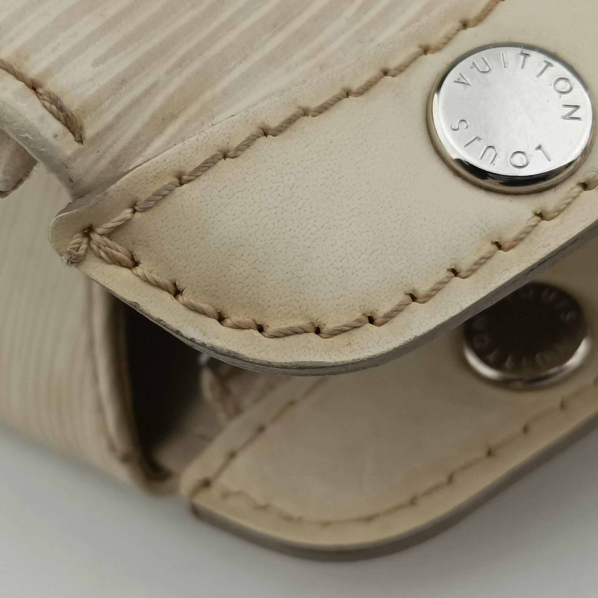 Pre-owned Louis Vuitton Brea MM IVOIRE Epi M40330 handbag | stylenewstar