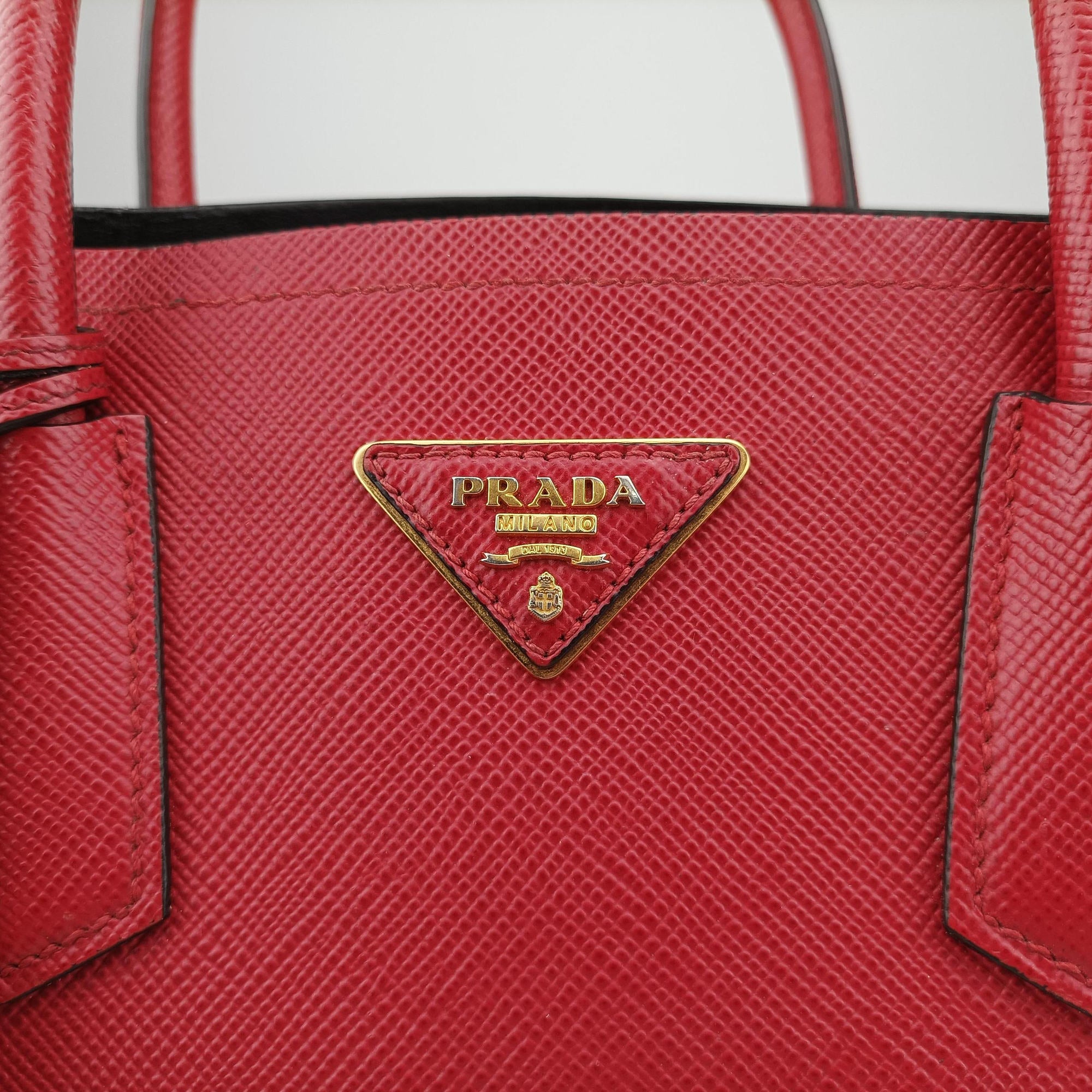 Pre-owned Prada Double Cuir Red SAFFIANO Leather B2756T handbag | stylenewstar