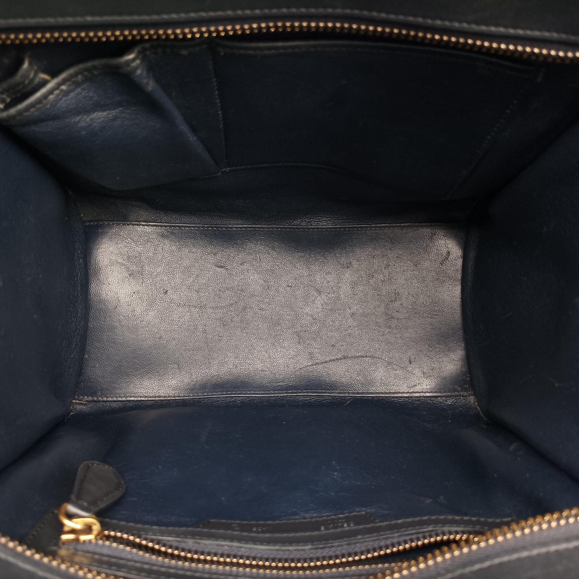 Secondhand Celine Luggage Micro shopper Blue×black Leather  handbag | stylenewstar