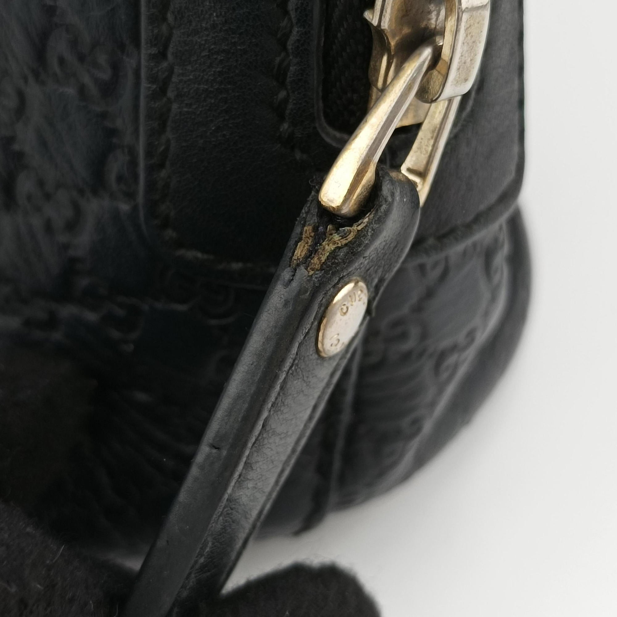 Pre-owned Gucci Microguccissima Black Leather 449654 shoulderbag | stylenewstar