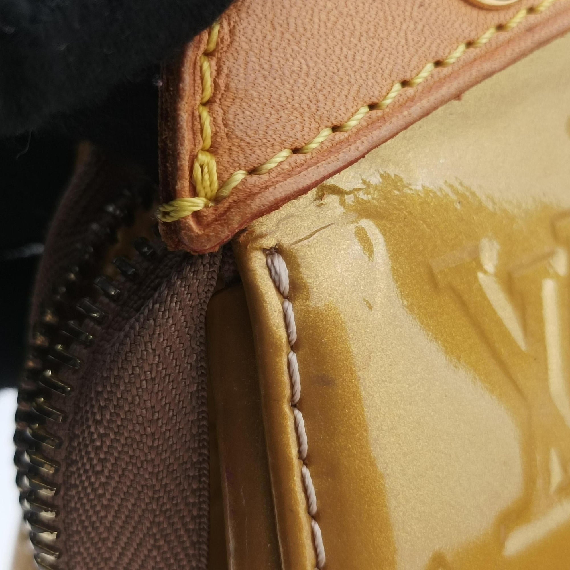 Pre-owned Louis Vuitton Br¨|a MM Beige Poodle Vernis M91755 shoulderbag | stylenewstar