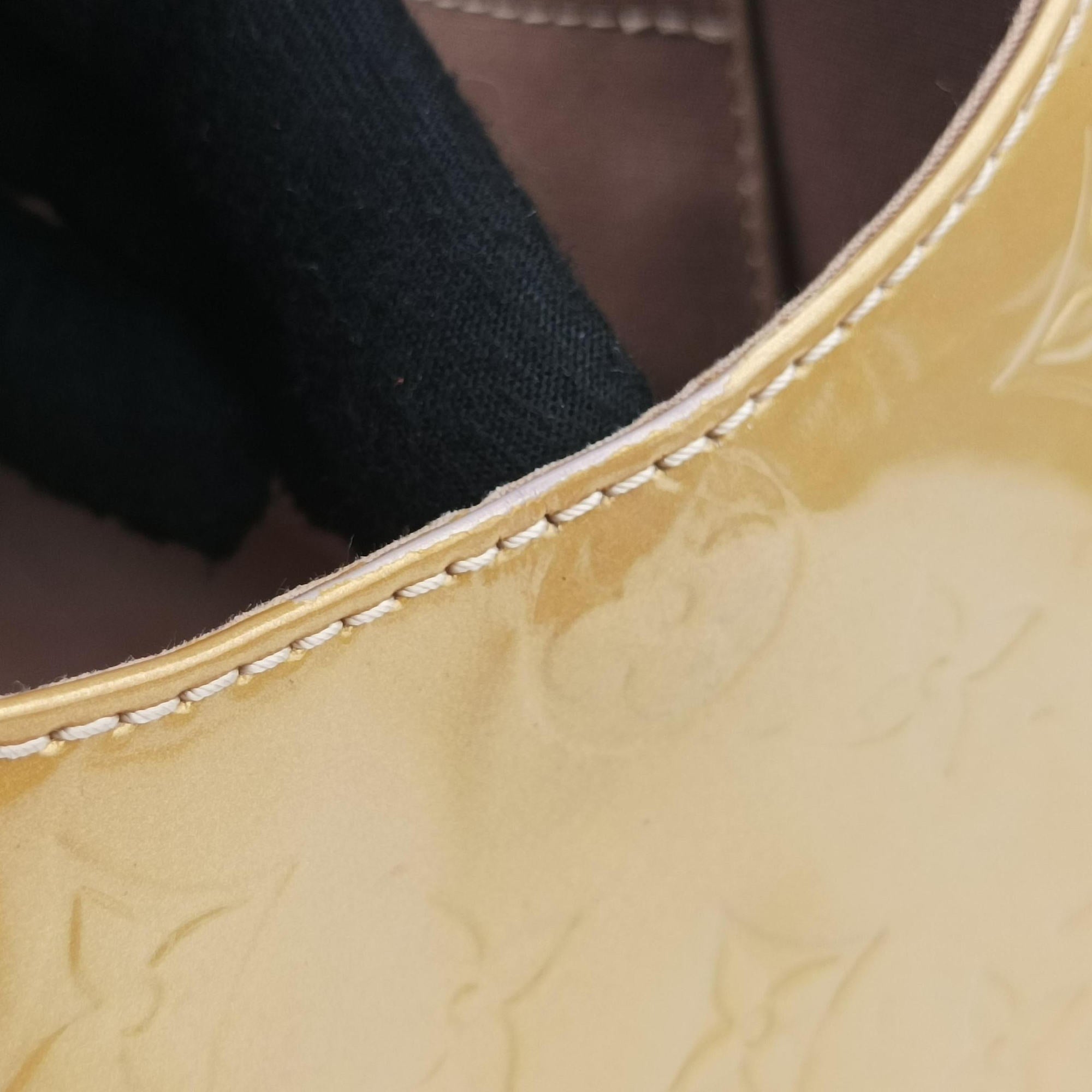 Pre-owned Louis Vuitton Br¨|a MM Beige Poodle Vernis M91755 shoulderbag | stylenewstar
