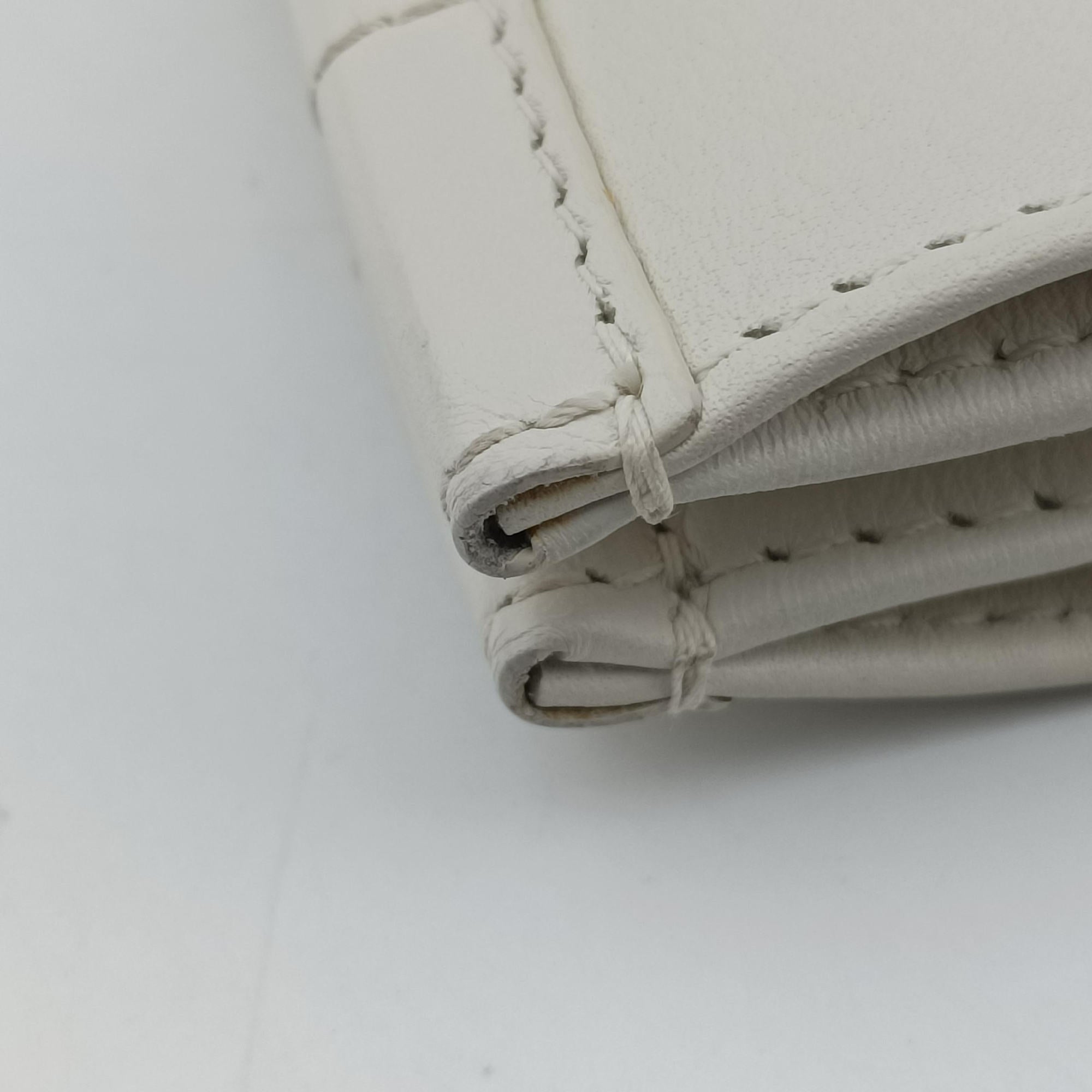 Pre-owned Christian Dior BOOK TOTE White Leather  handbag | stylenewstar