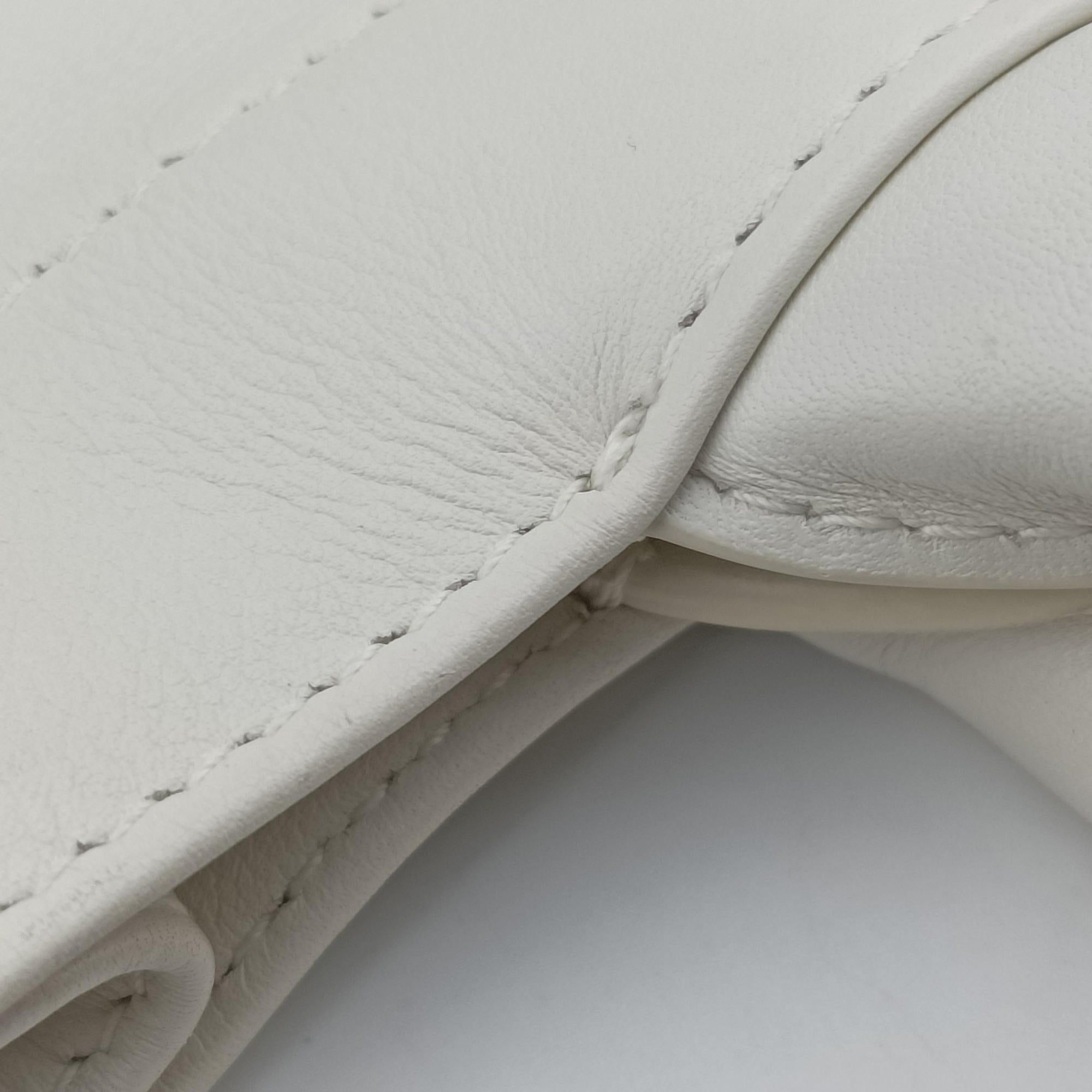 Pre-owned Christian Dior BOOK TOTE White Leather  handbag | stylenewstar