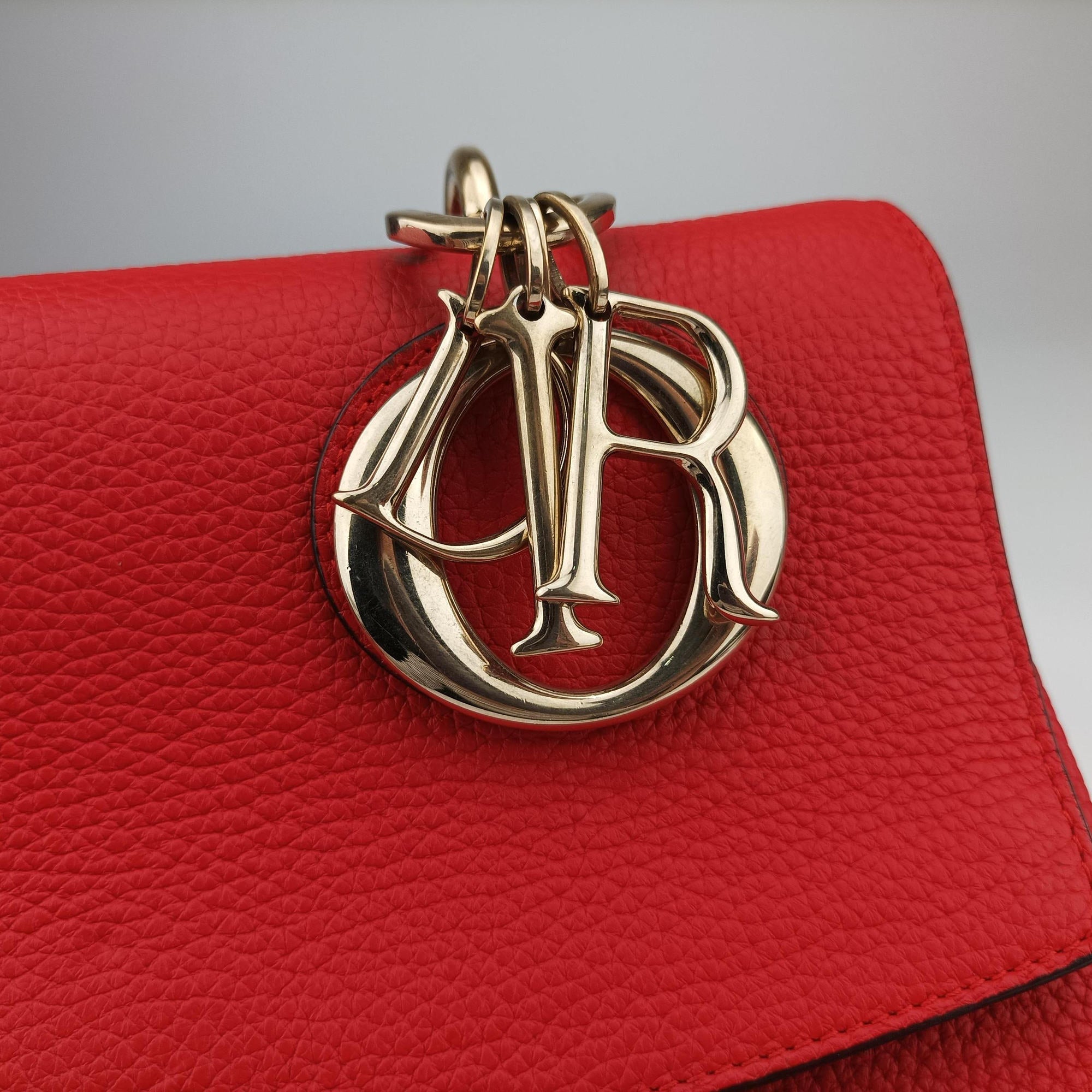 Pre-owned Christian Dior Be Dior Red Leather  shoulderbag | stylenewstar