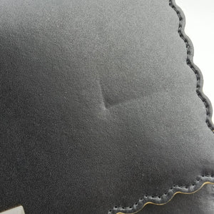 Pre-owned Fendi Kan I Black Leather 8M0381 shoulderbag | stylenewstar