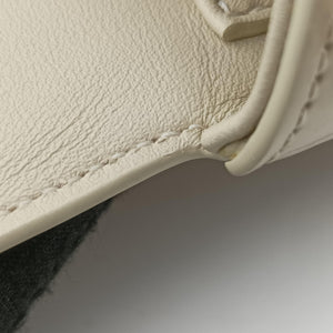 Secondhand Celine Claude Triomphe Beige Leather  shoulderbag | stylenewstar